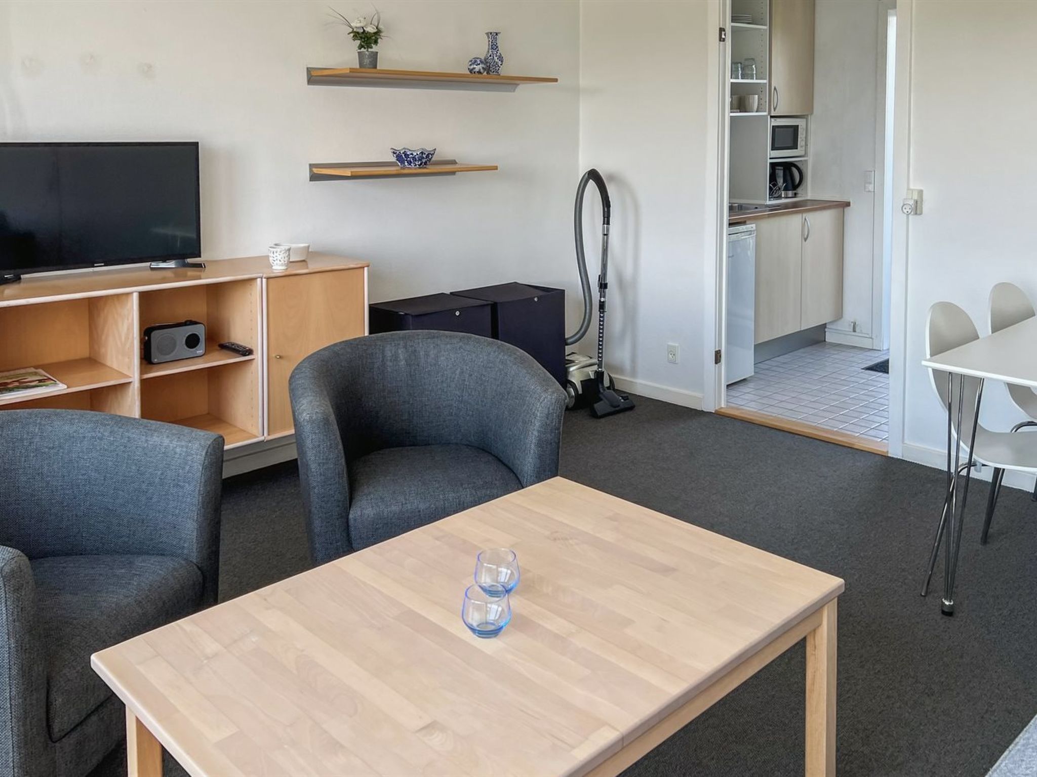 "Kirsti" - 300m from the sea-Inside