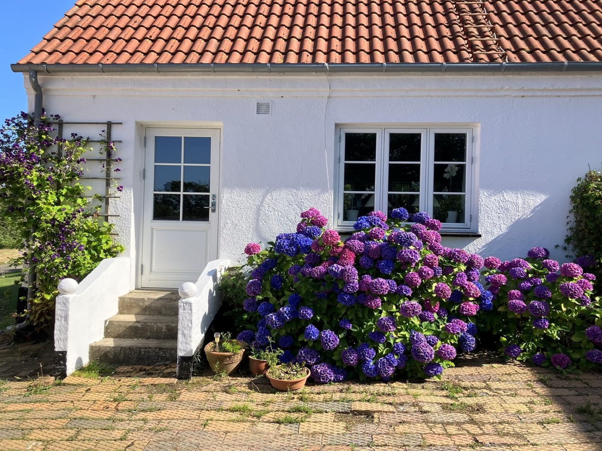 "Hening" - 150m from the sea