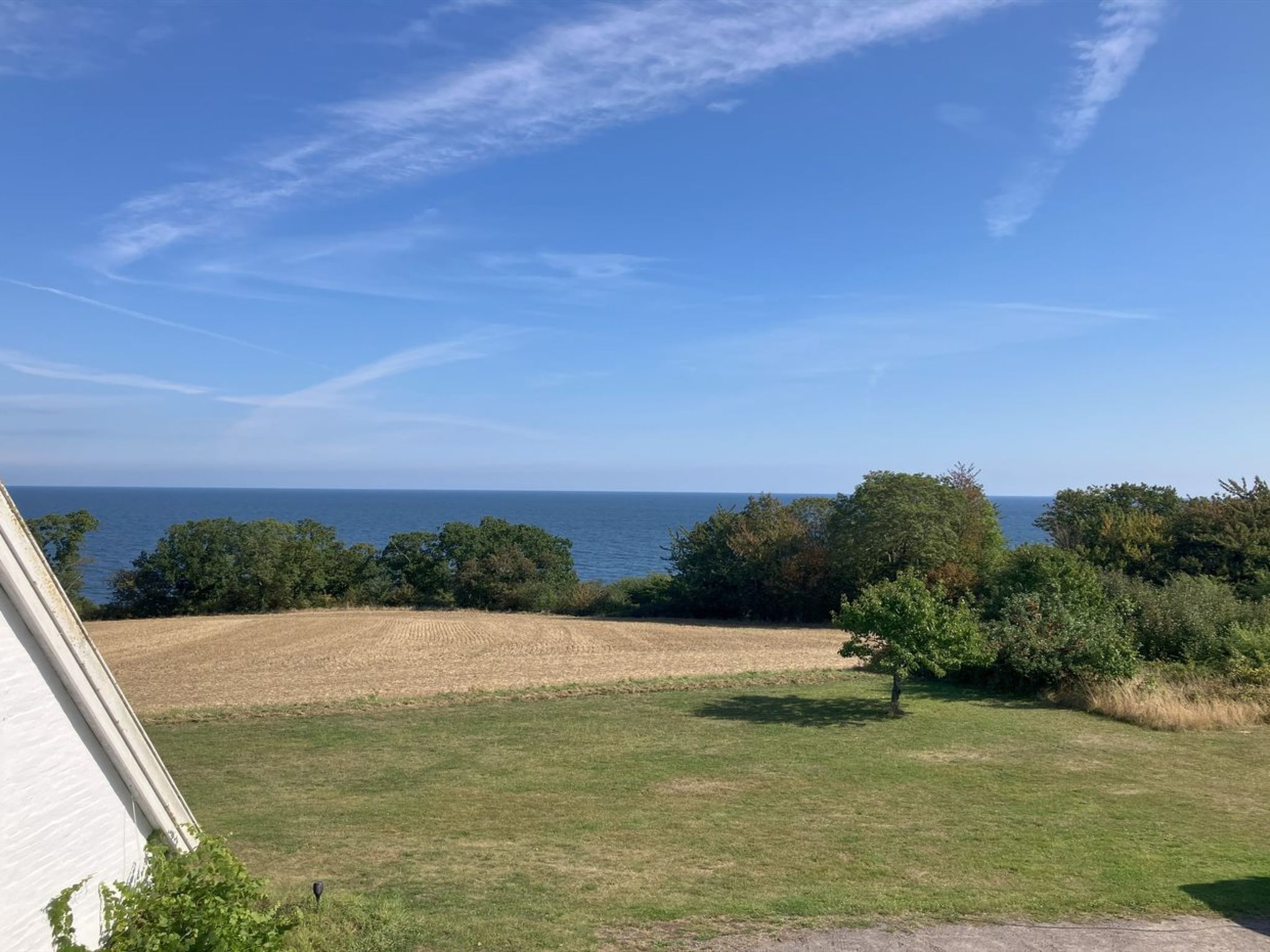 "Hening" - 150m from the sea