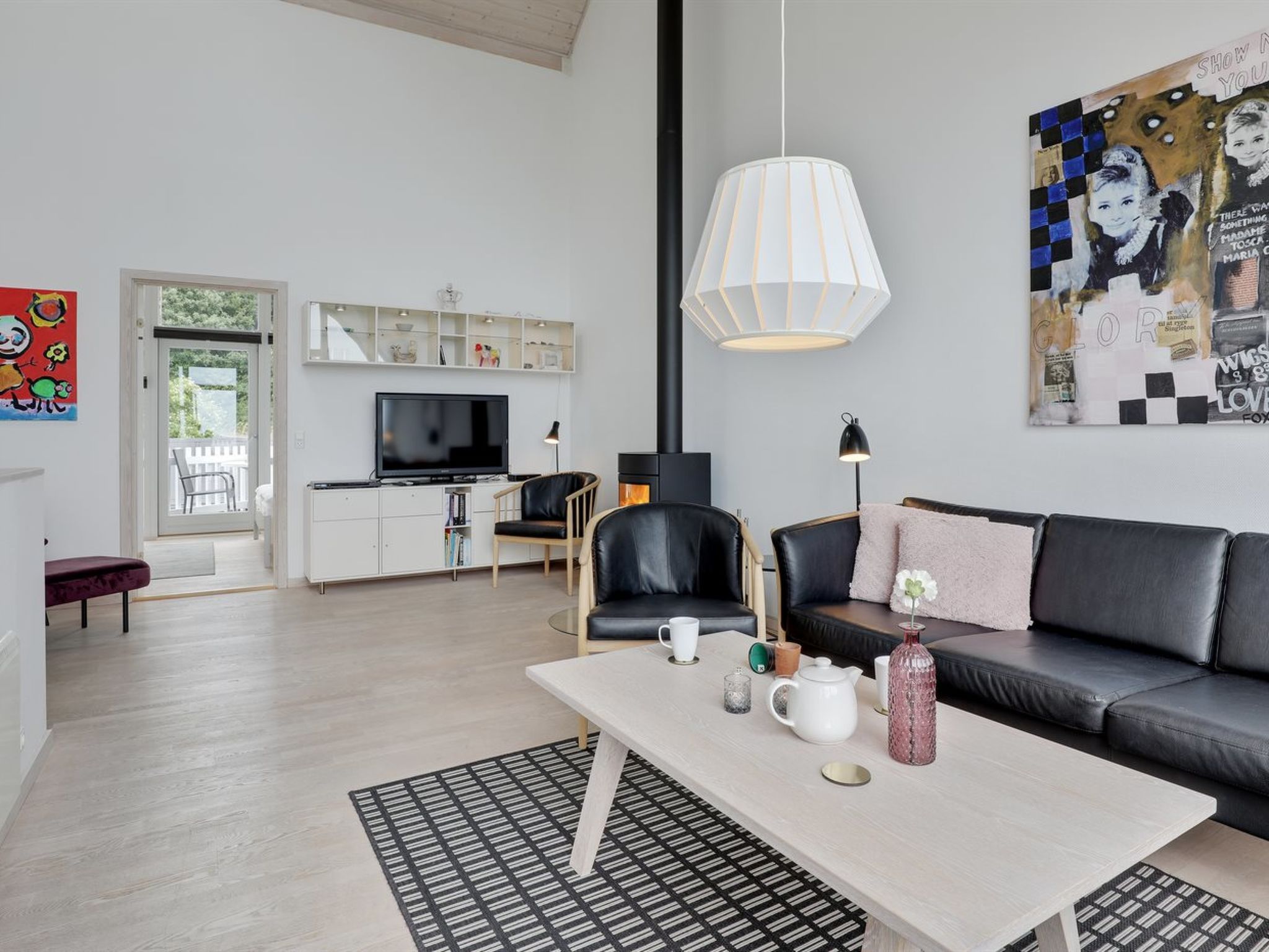 "Eija" - 5m from the sea - Drinnen