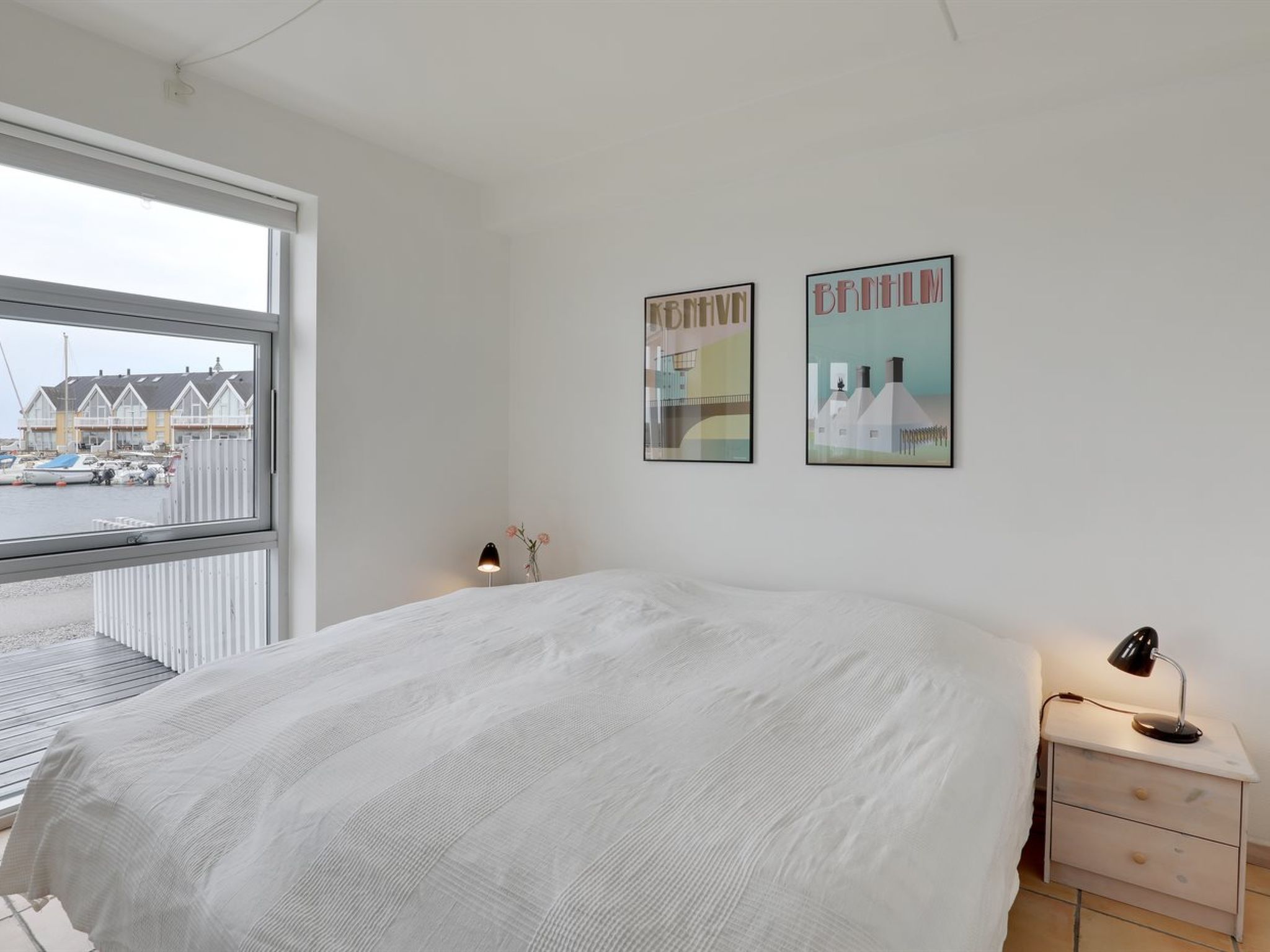"Eija" - 5m from the sea - Drinnen