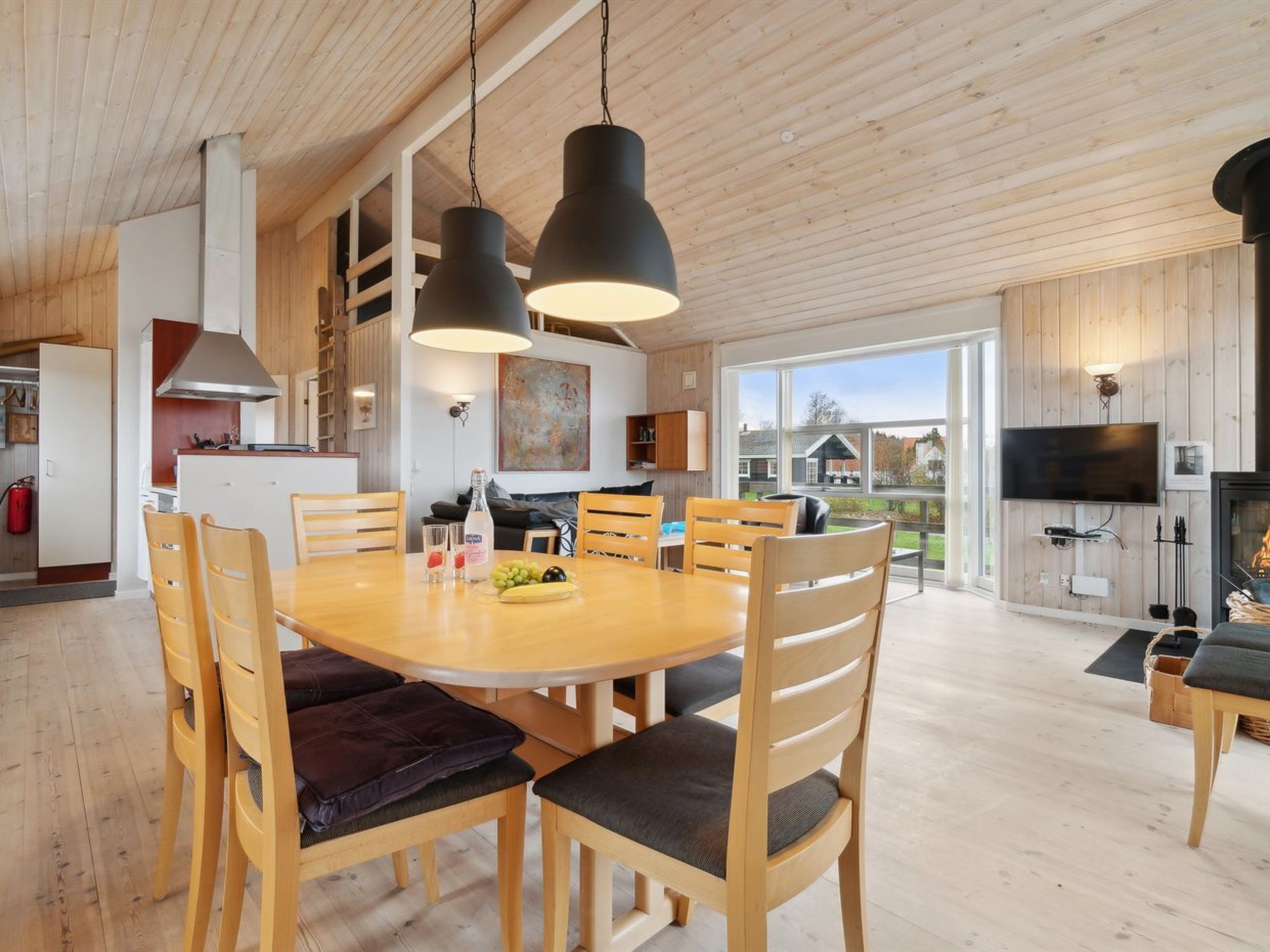 "Paaske" - 350m from the sea - Binnen