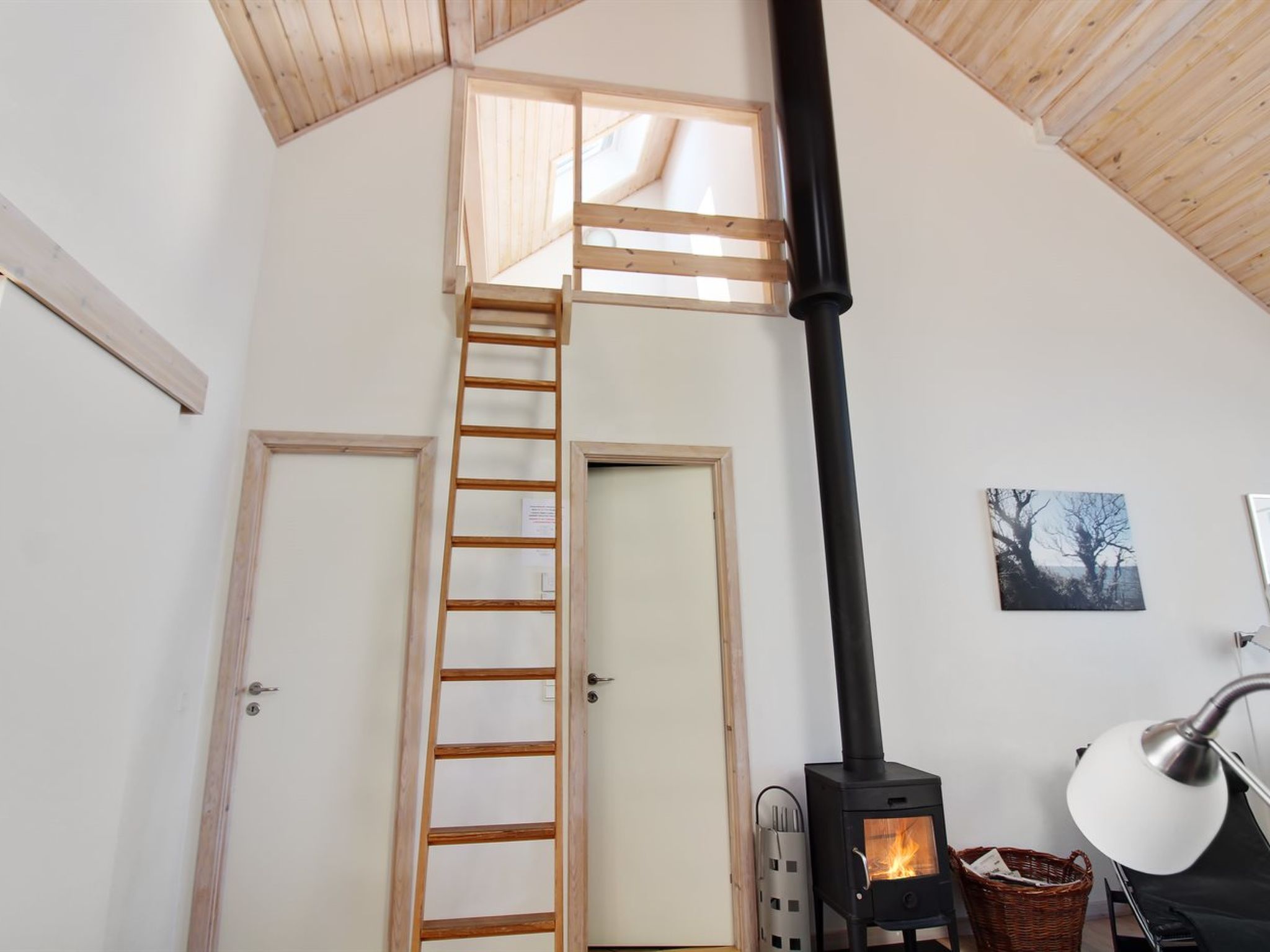 "Halldora" - 10m from the sea - Inside
