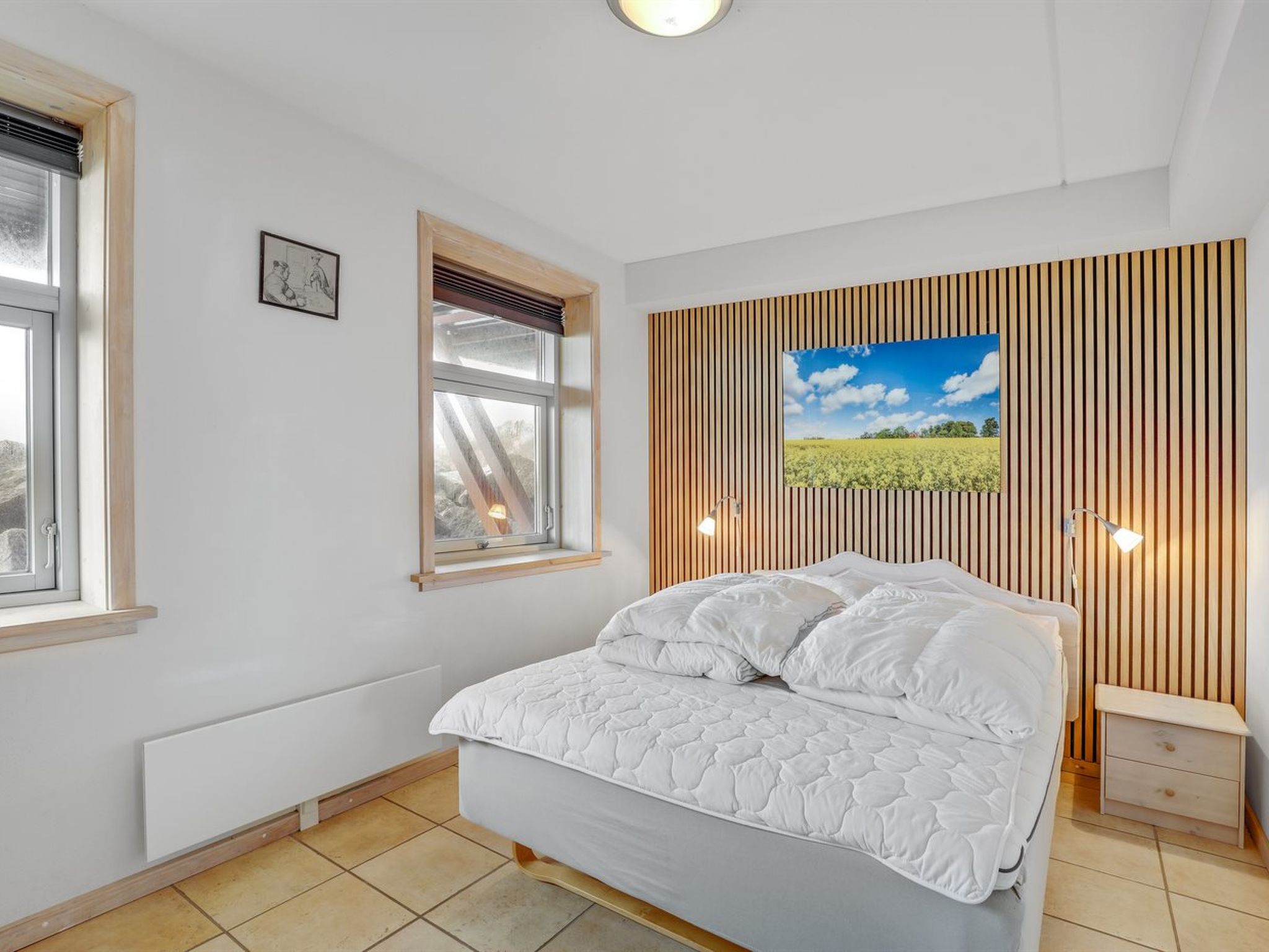 "Halldora" - 10m from the sea - Inside