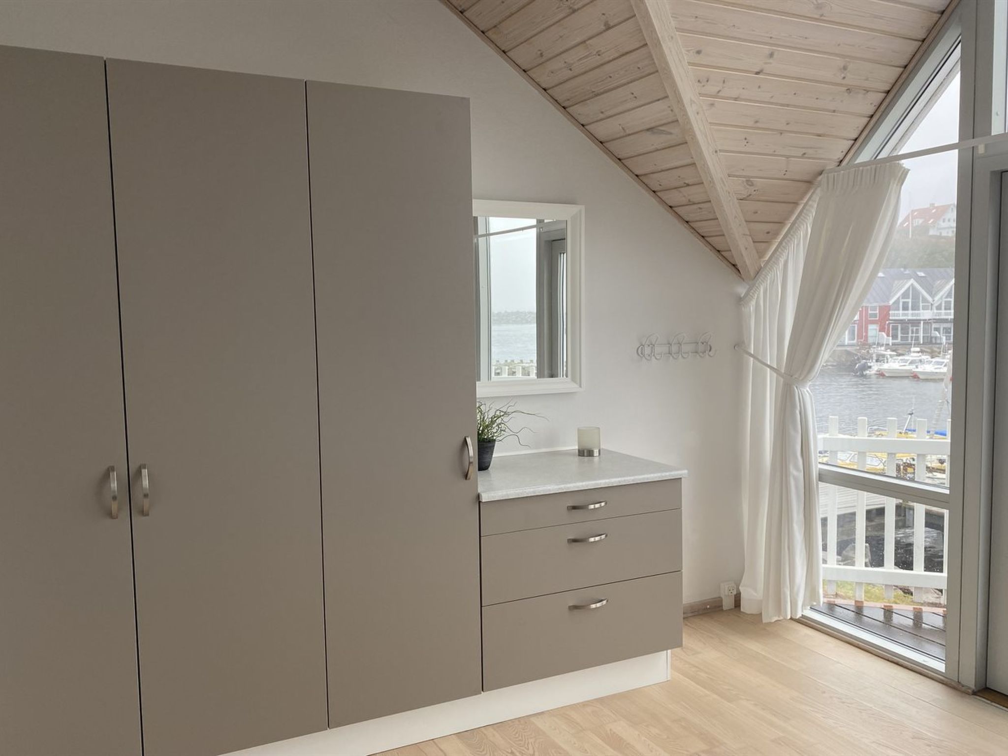 "Fridhild" - 10m from the sea - Binnen
