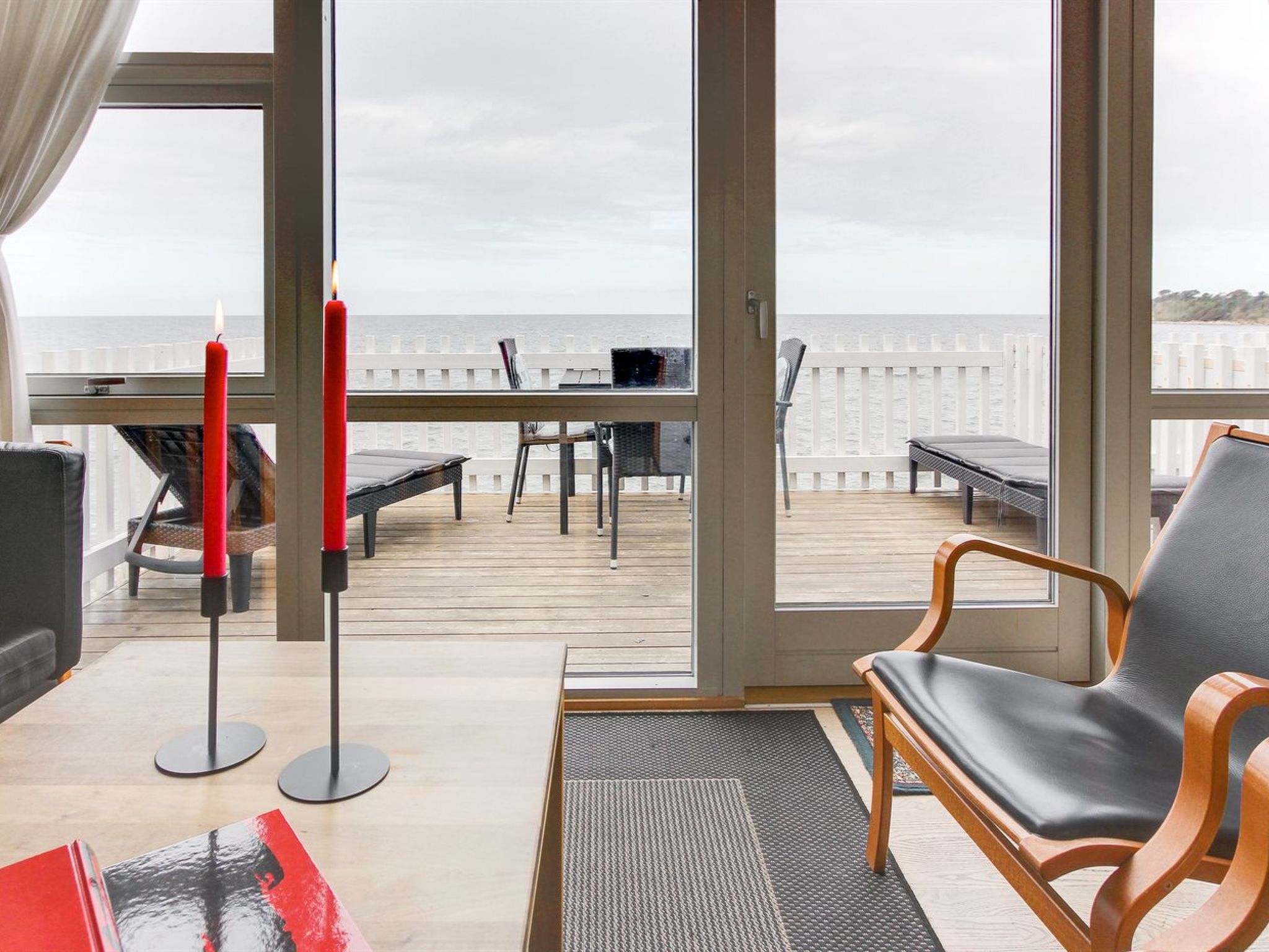 "Fridhild" - 10m from the sea - Buiten