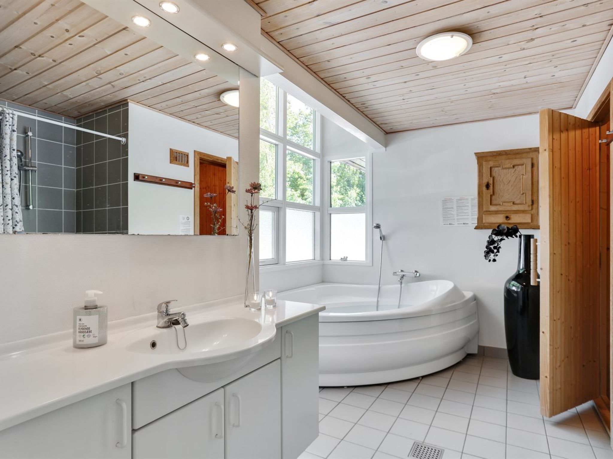 Vakantiehuis met open haard en sauna in Hasle, vlakbij zee · 8 pers. - foto 15