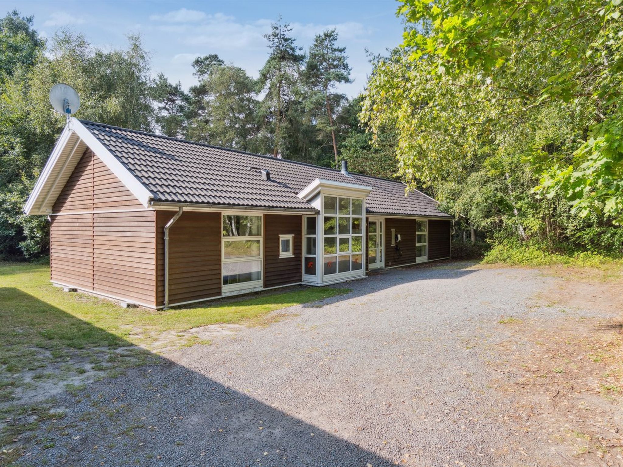 "Dorit" - 600m from the sea - Buiten