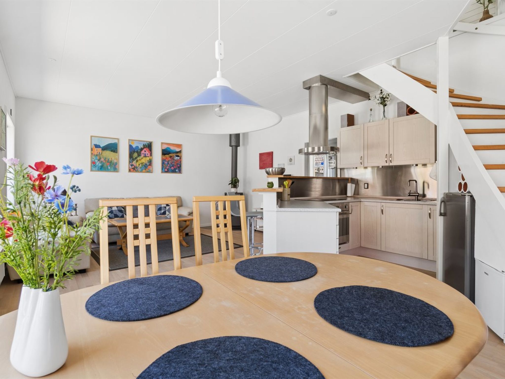 "Dagne" - 400m from the sea - Binnen