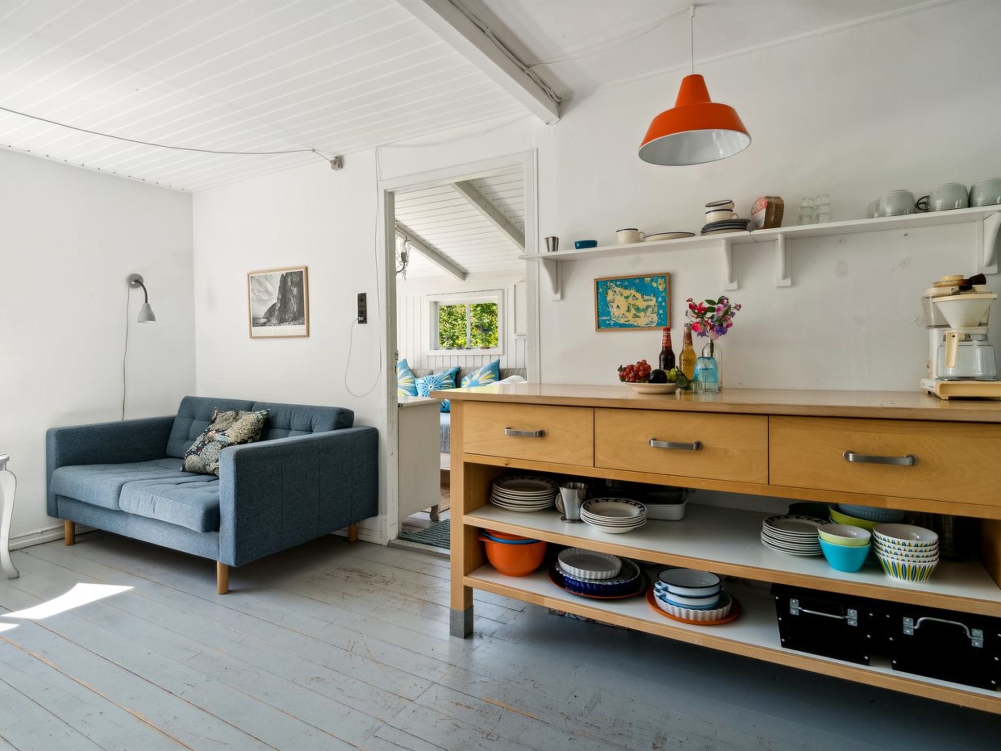 "Krister" - 900m from the sea-Drinnen