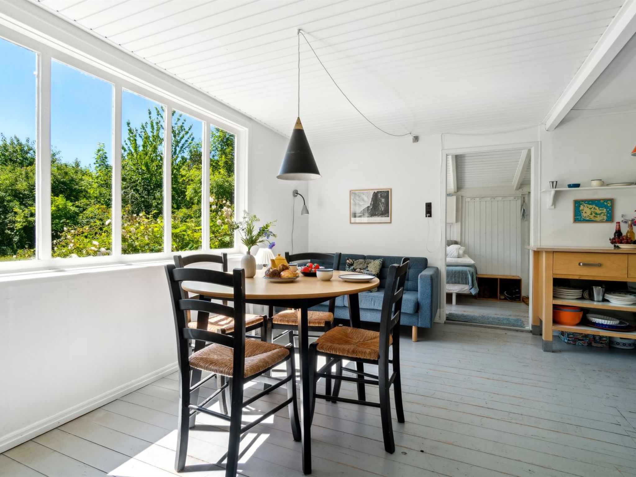 "Krister" - 900m from the sea-Drinnen