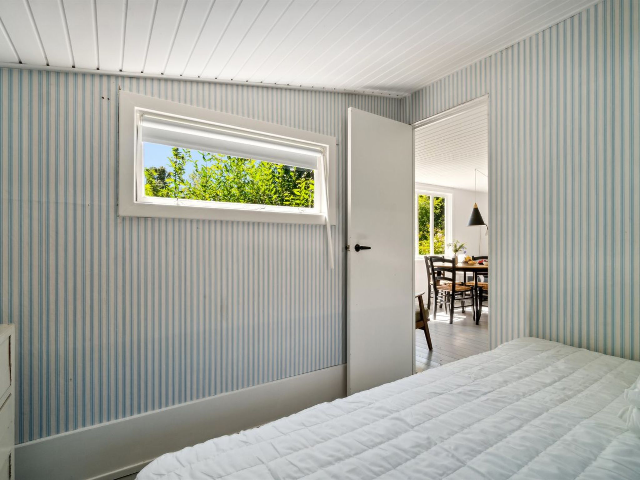 "Krister" - 900m from the sea-Drinnen