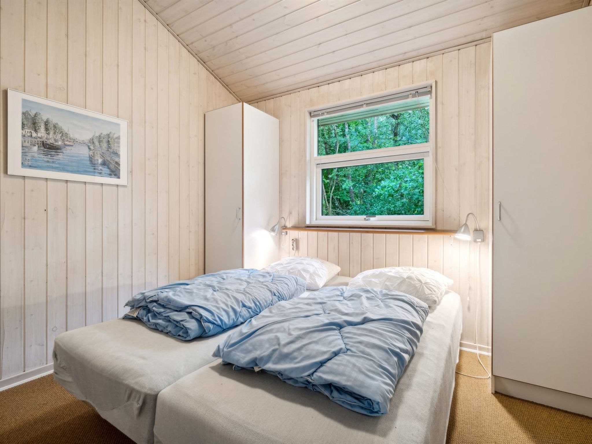 "Emmie" - 1.2km from the sea - Binnen