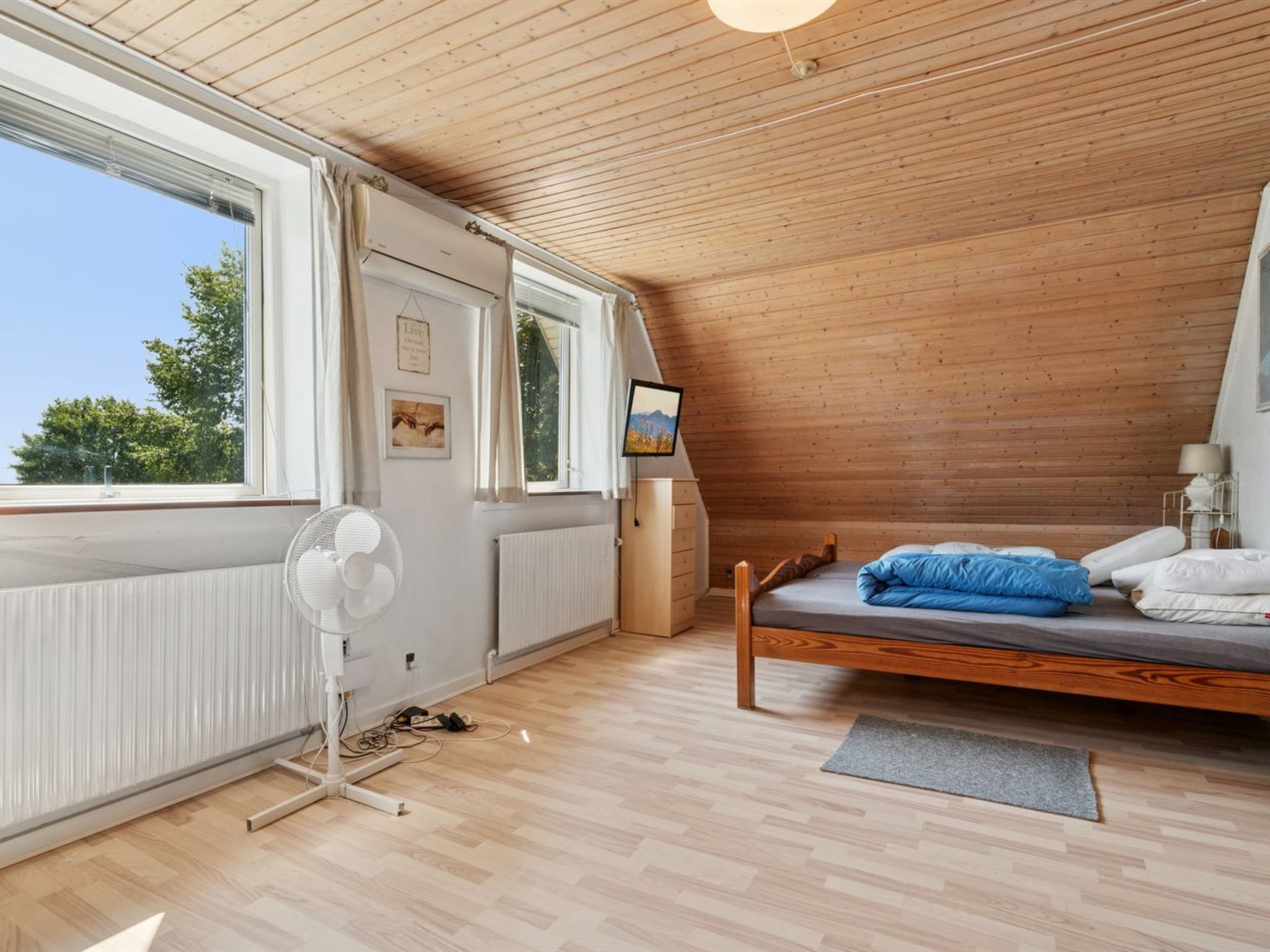 "Lacey" - 4km from the sea - Binnen