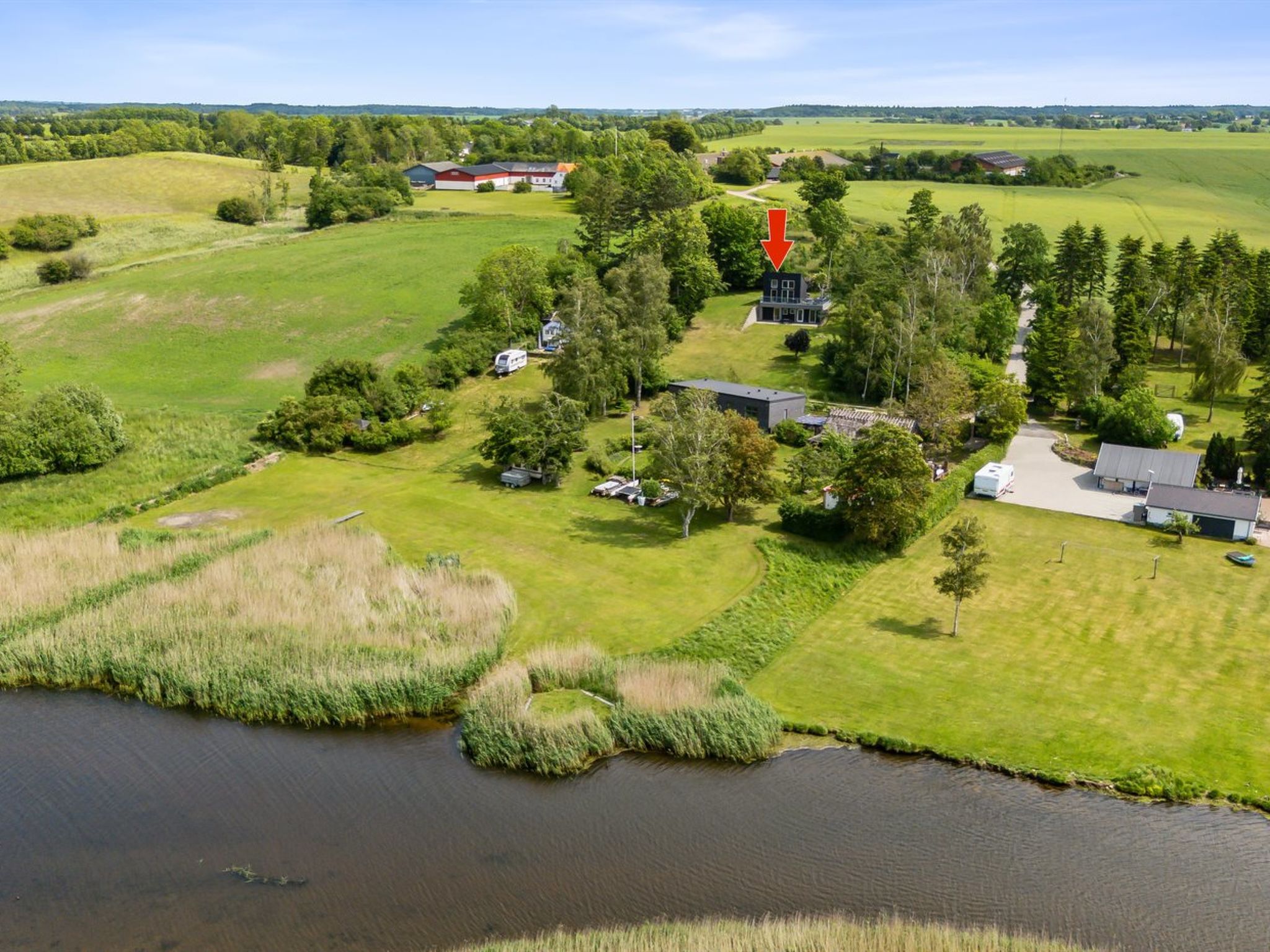 "Harka" - 100m to the fjord-Outside