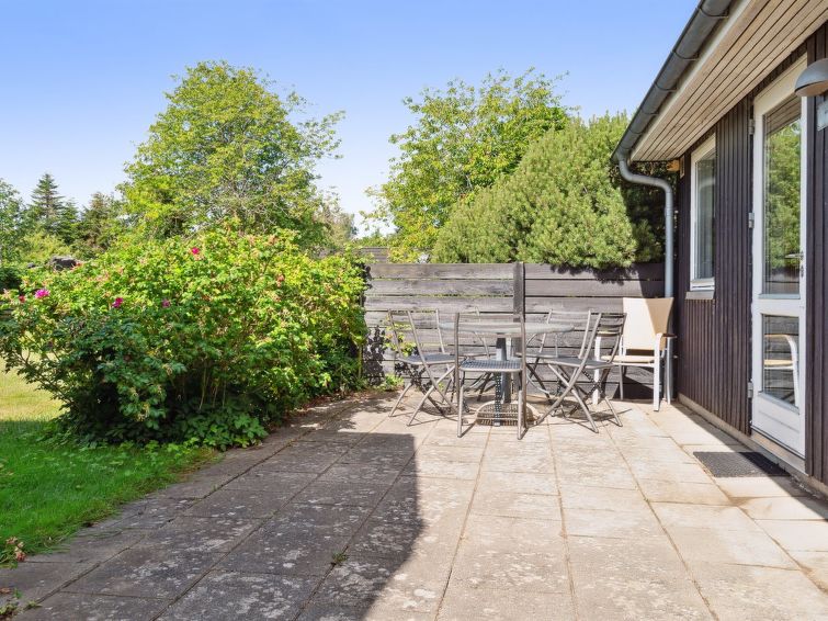 Search and Stay destination Kirke Hyllinge, Denmark from AU$ 677. "Niglæs" - 400m to the inlet in Sealand