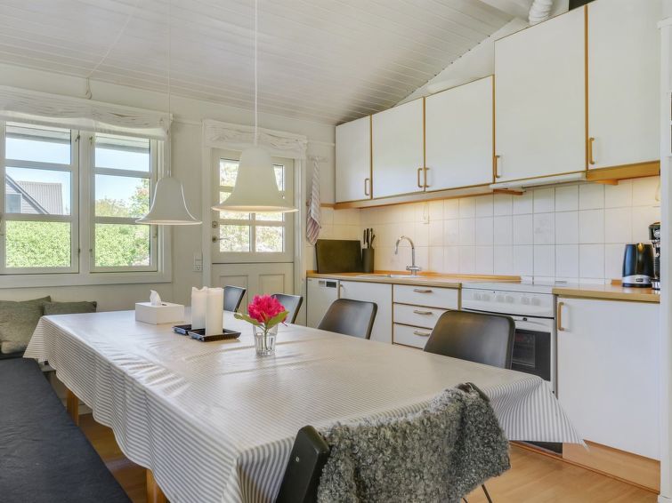 Search and Stay destination Skibby, Denmark from AU$ 270. "Tobrjön" - 200m to the inlet in Sealand