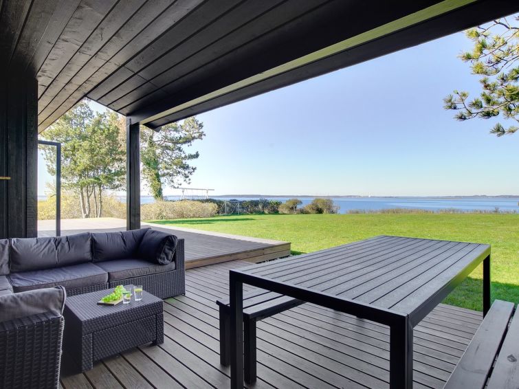Search and Stay destination Skibby, Denmark from . "Iadrik" - 85m to the inlet in Sealand