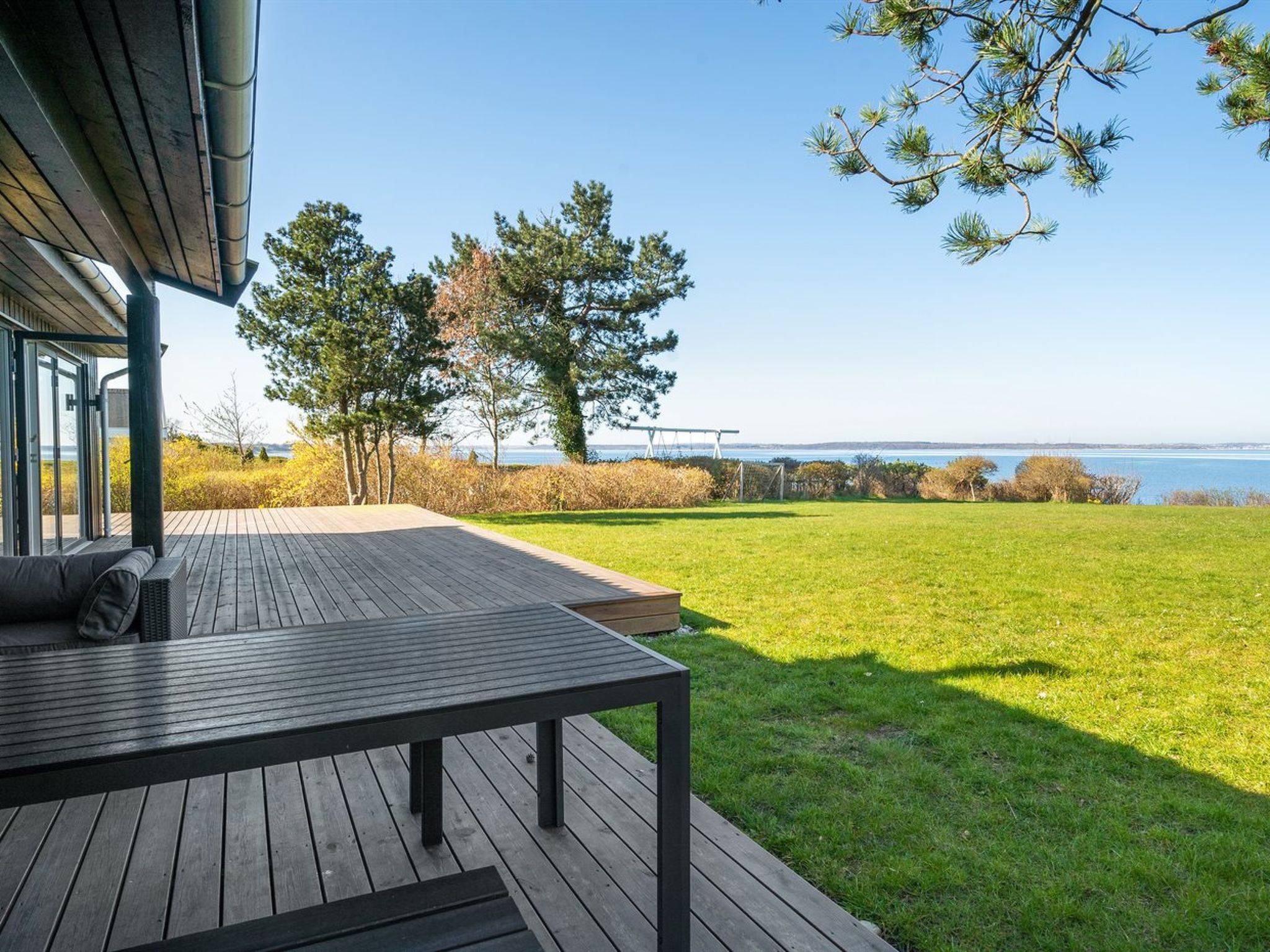 "Iadrik" - 85m to the fjord - Buiten