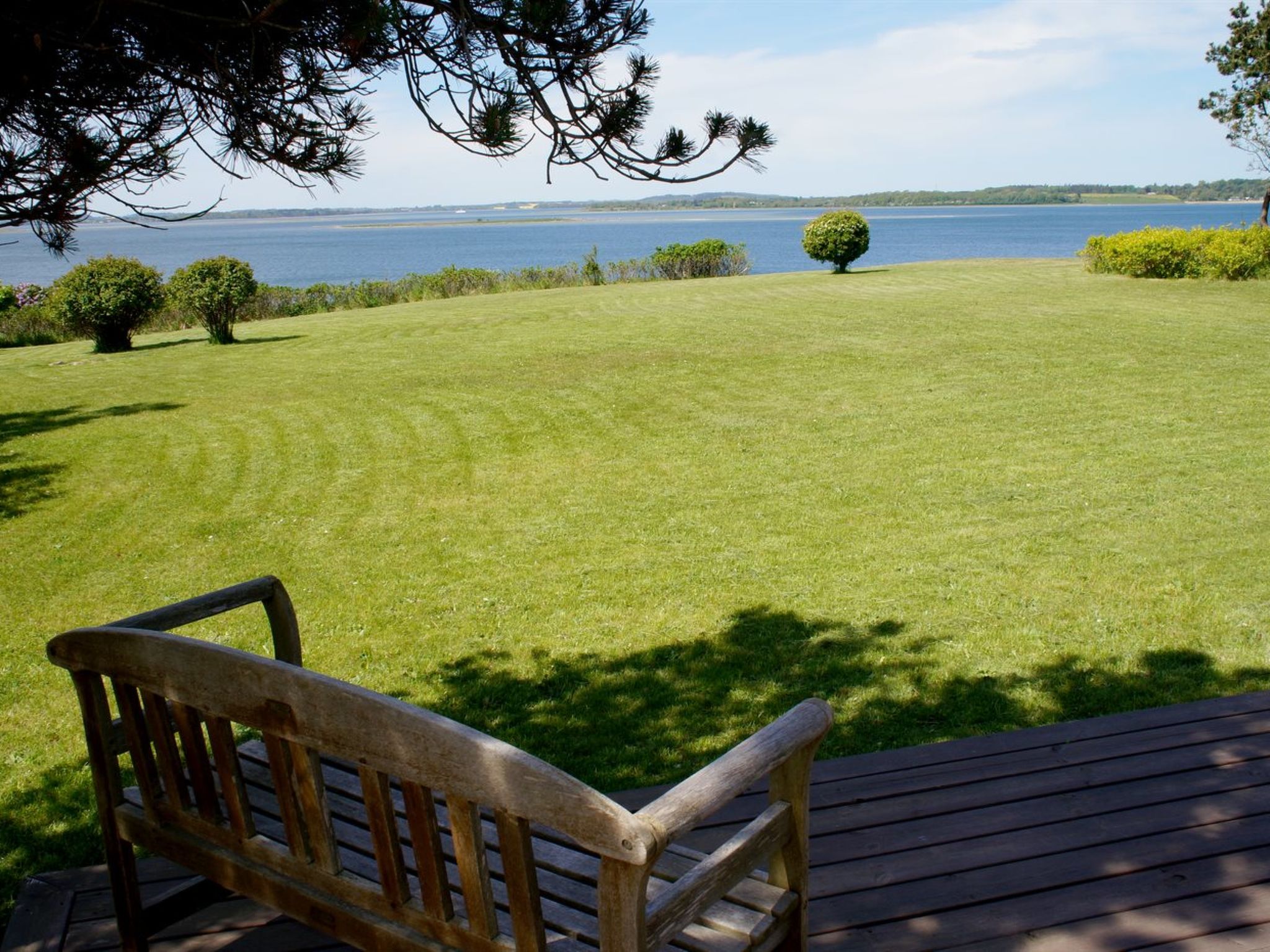 "Iadrik" - 85m to the fjord - Buiten