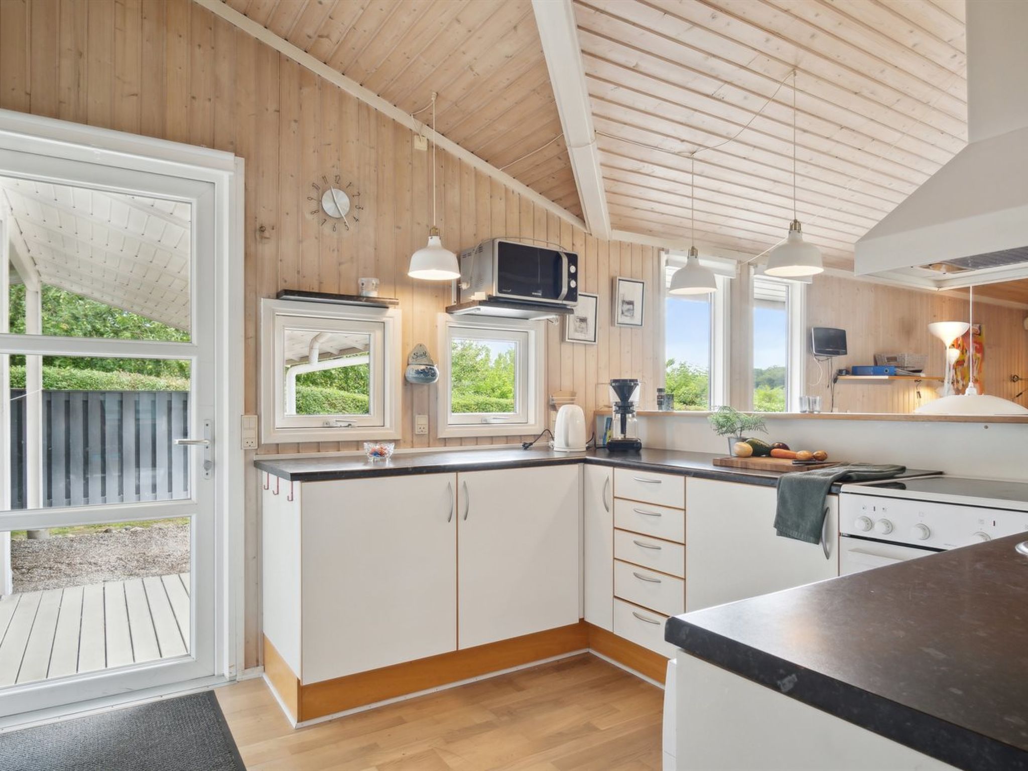 "Isto" - 250m from the sea - Binnen