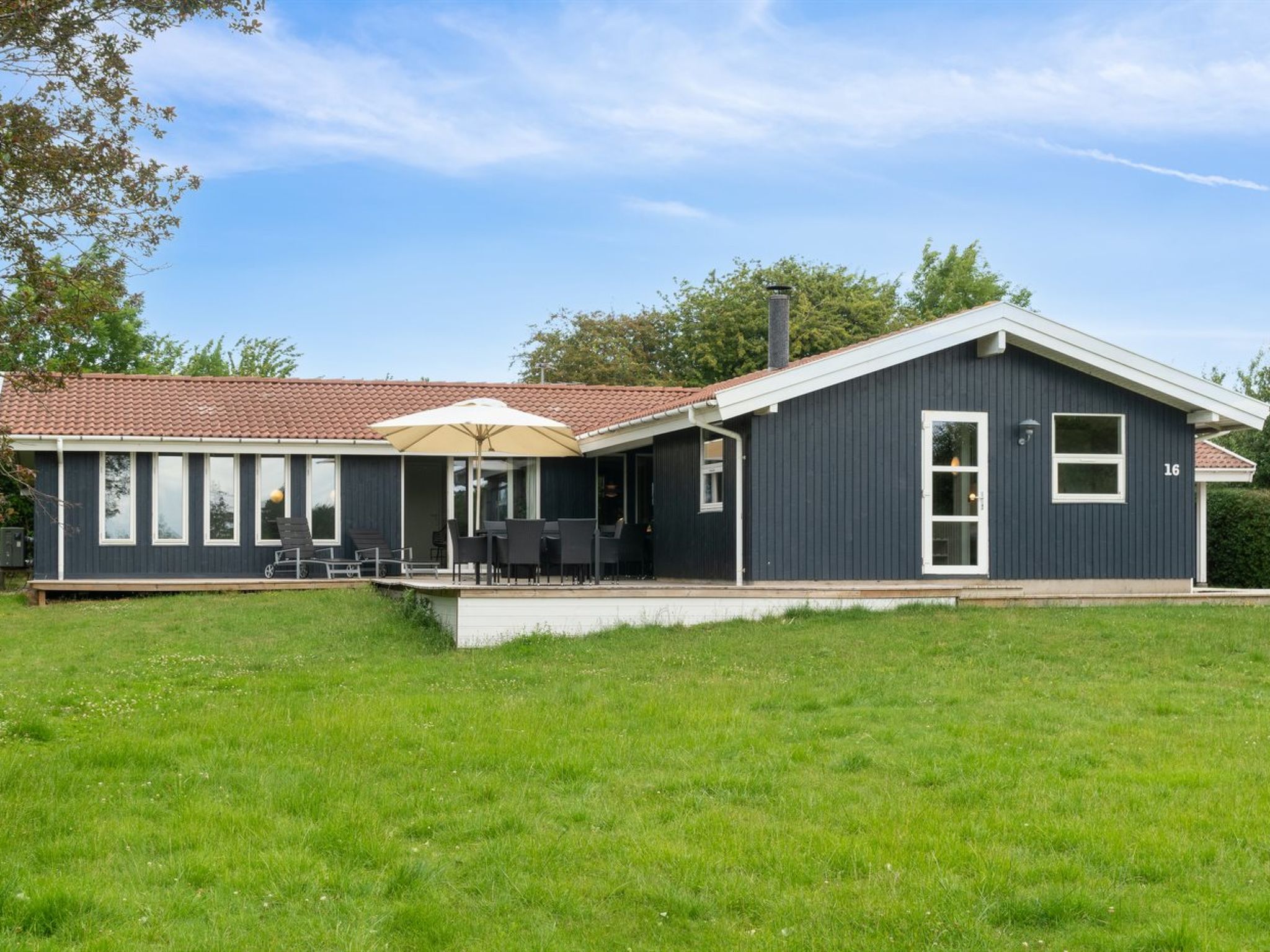 "Isto" - 250m from the sea - Buiten