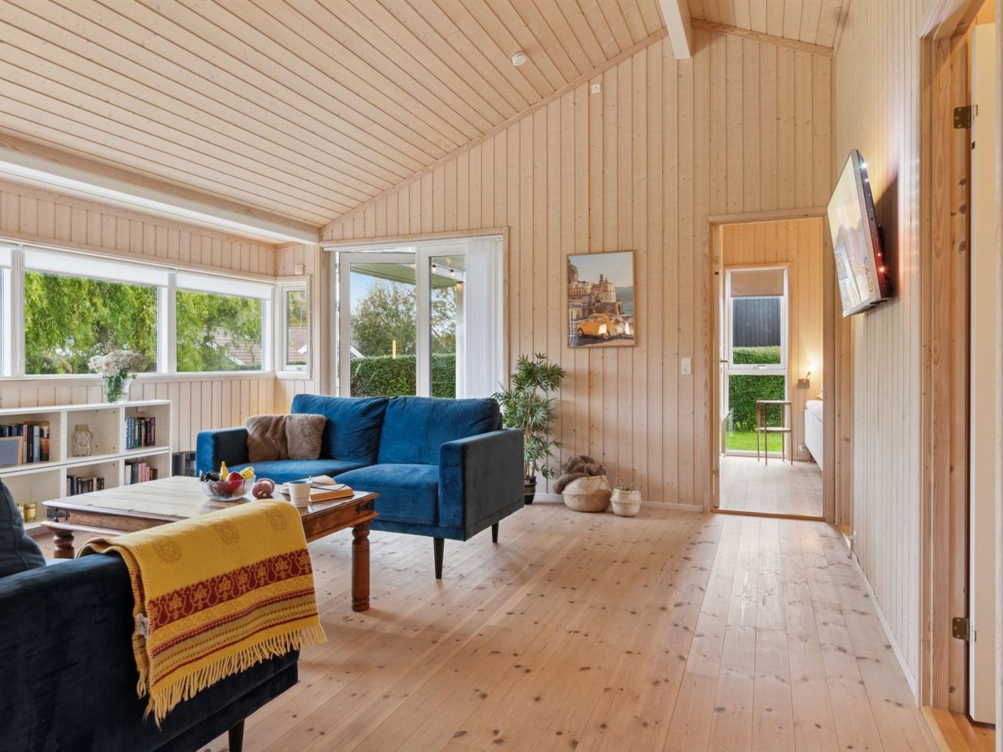 "Hawarth" - 275m from the sea-Binnen