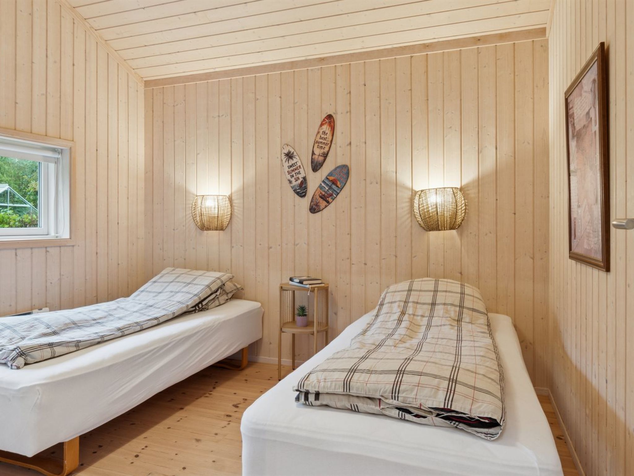 "Hawarth" - 275m from the sea-Binnen