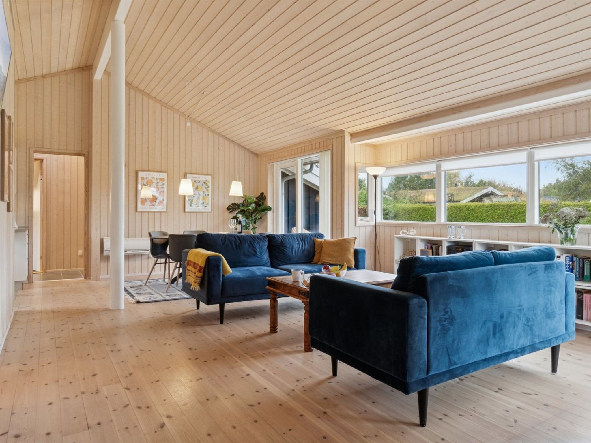 "Hawarth" - 275m from the sea-Binnen