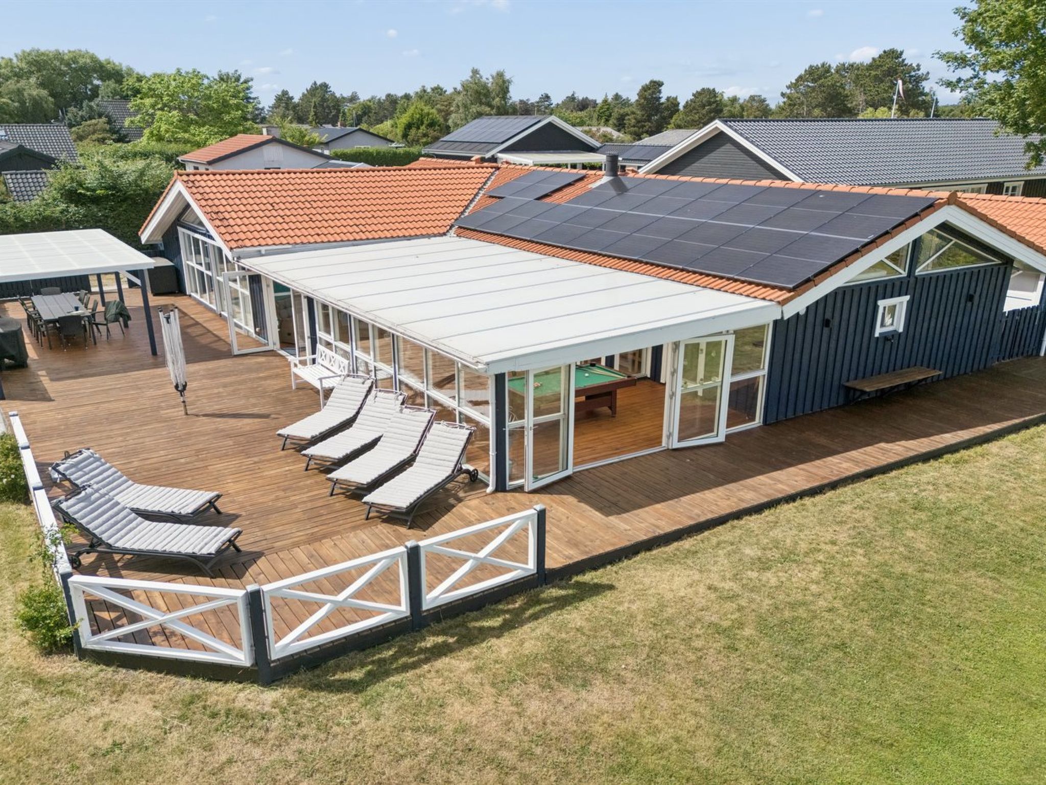 "Saku" - 375m from the sea - Buiten