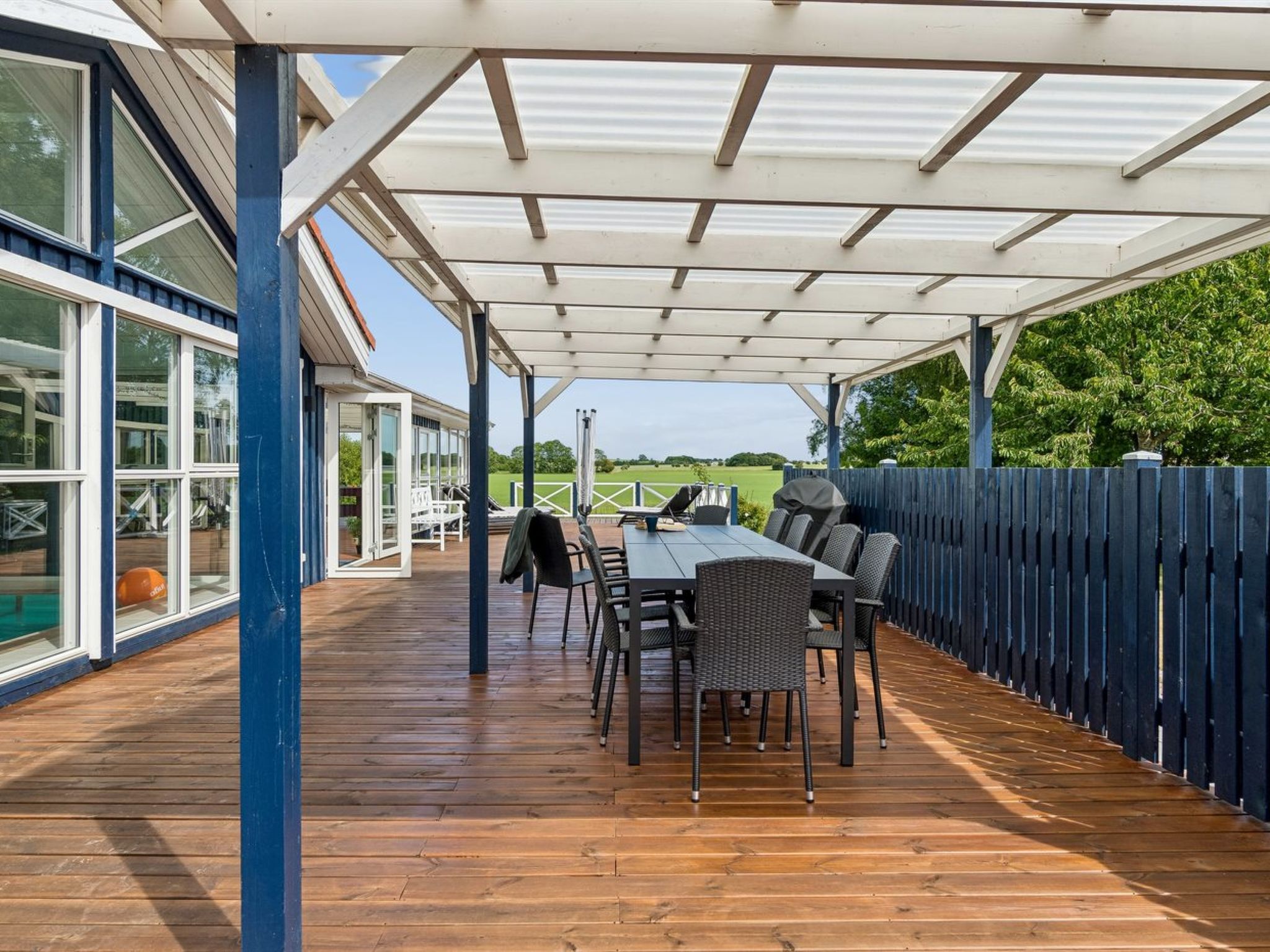 "Saku" - 375m from the sea - Buiten
