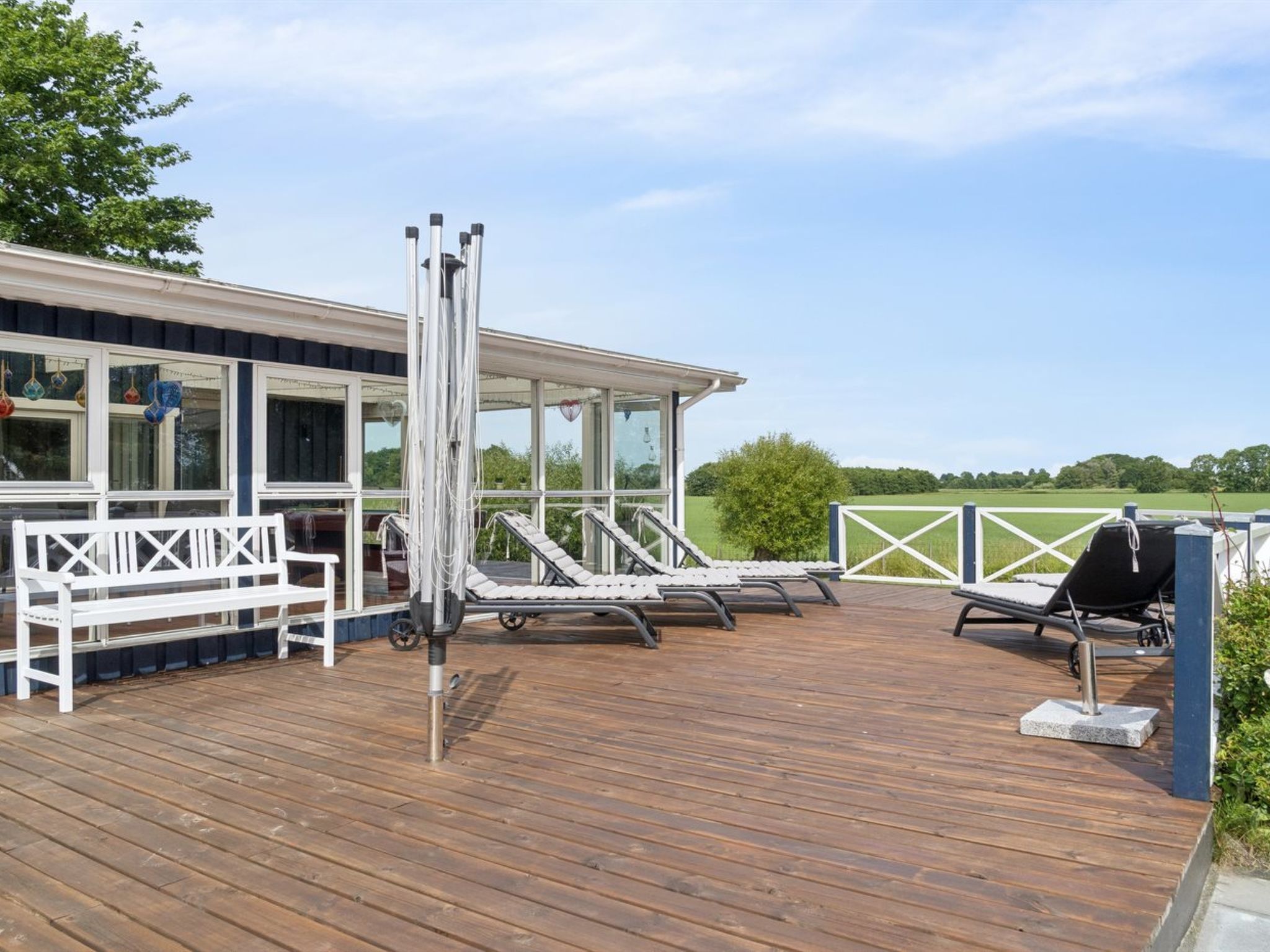 "Saku" - 375m from the sea - Buiten