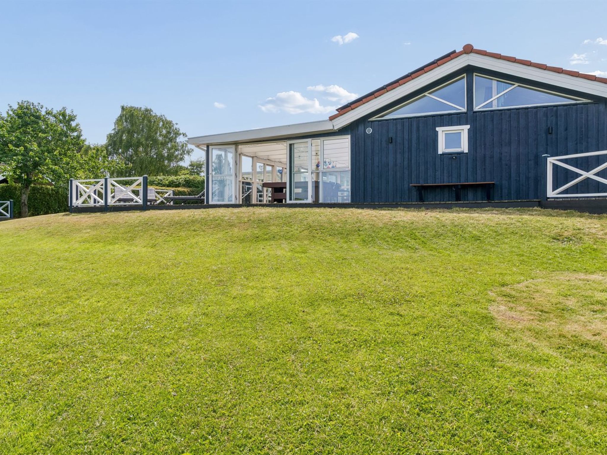 "Saku" - 375m from the sea - Buiten