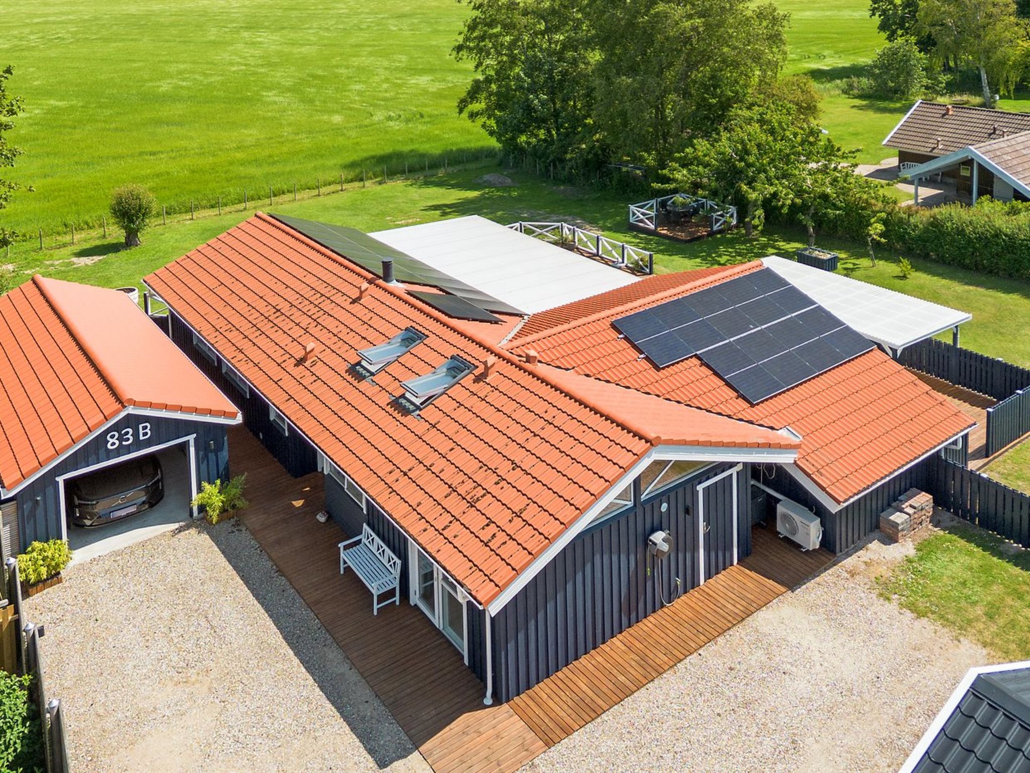 "Saku" - 375m from the sea - Buiten