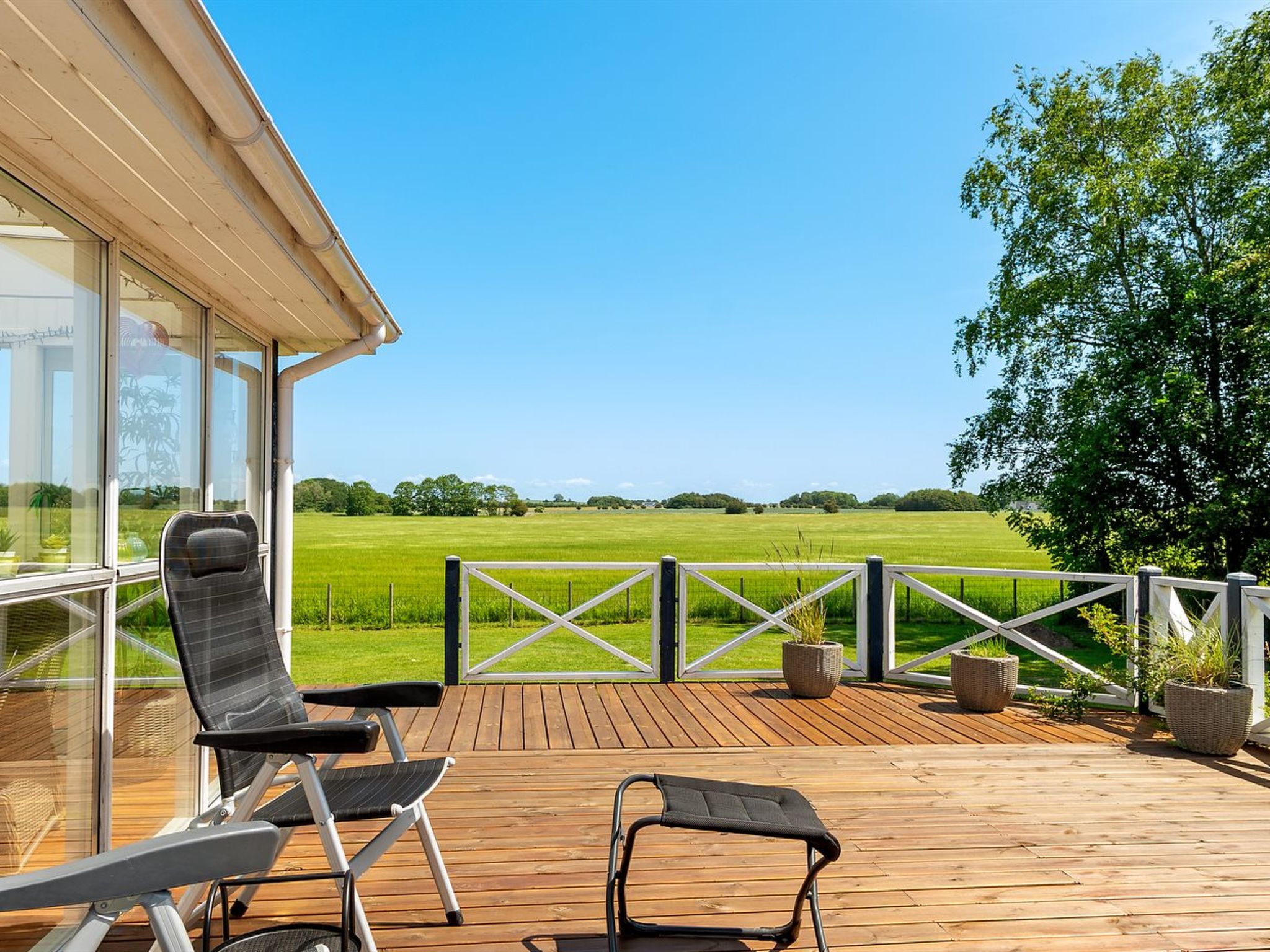 "Saku" - 375m from the sea - Buiten