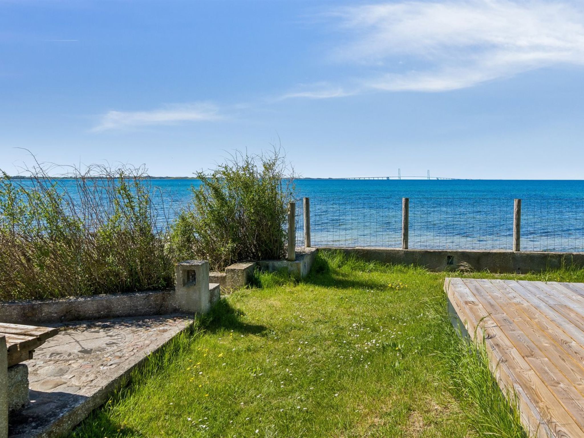 "Eleni" - 3m from the sea