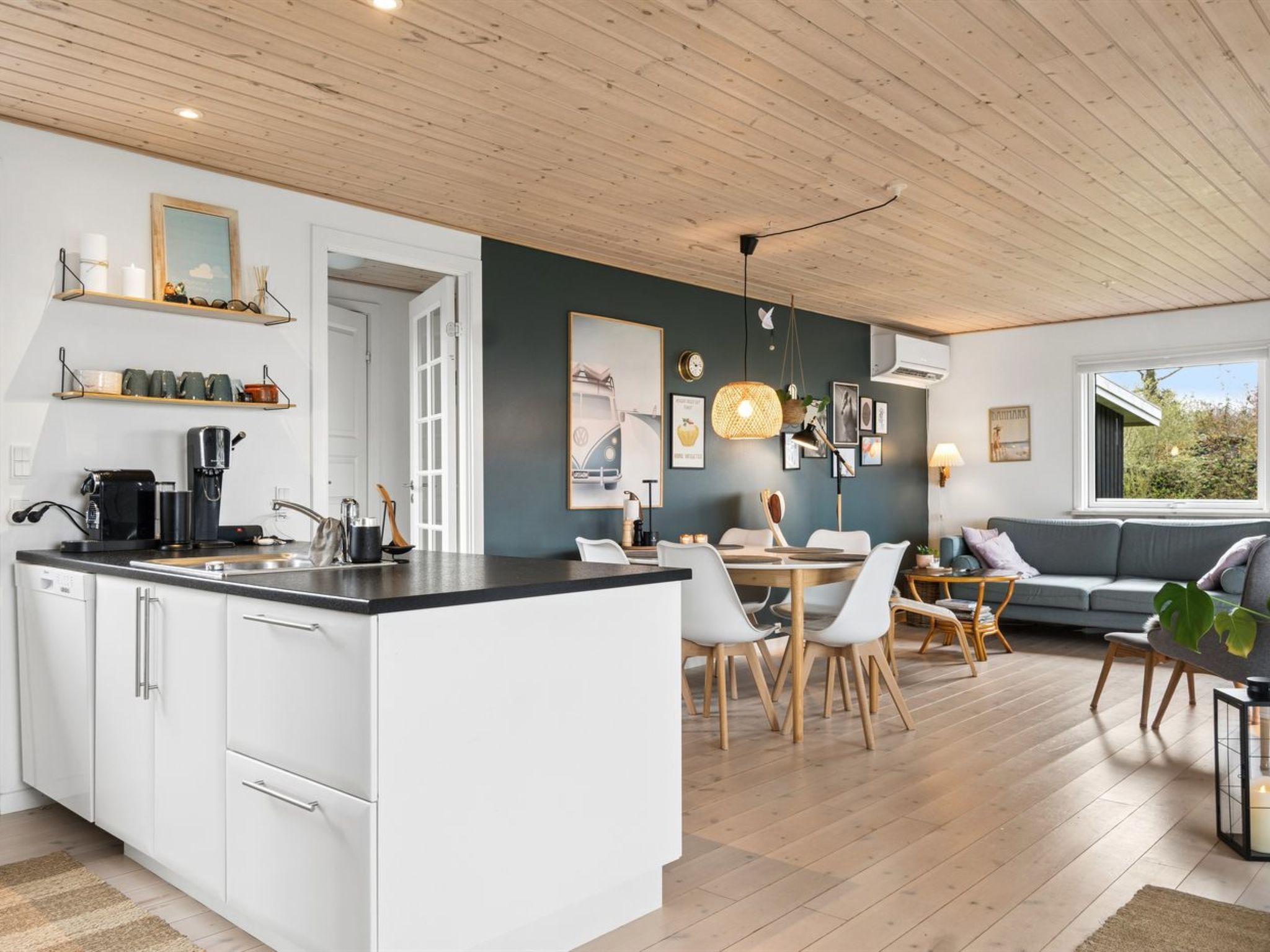 "Marillia" - 75m from the sea - Drinnen