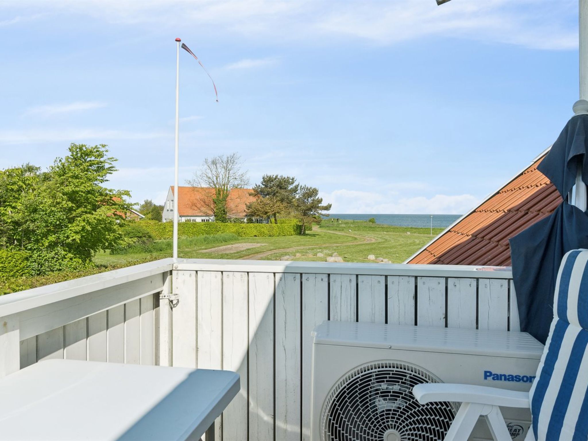"Arnke" - 300m from the sea - Buiten