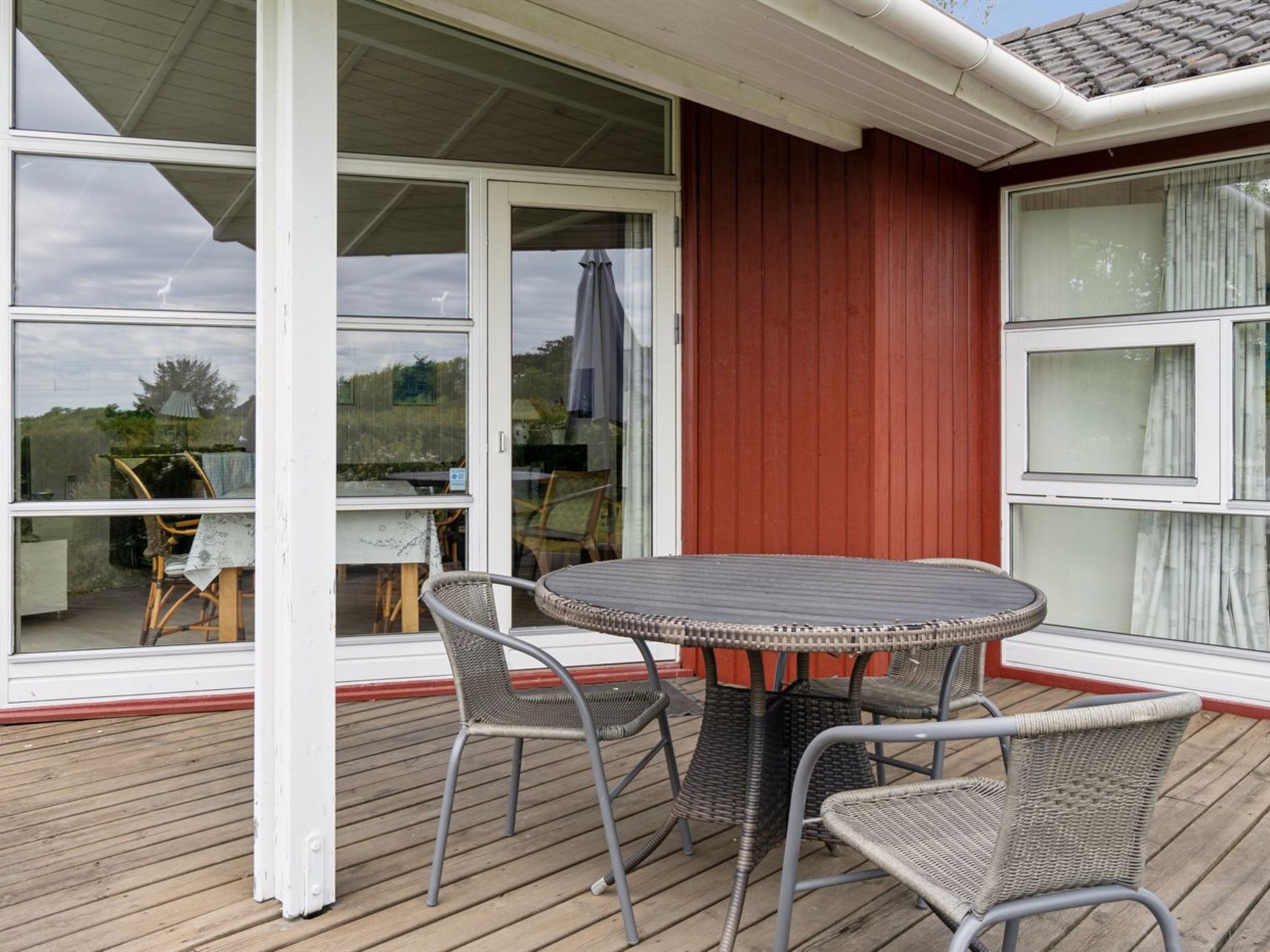 "Hjalmine" - 225m from the sea-Outside