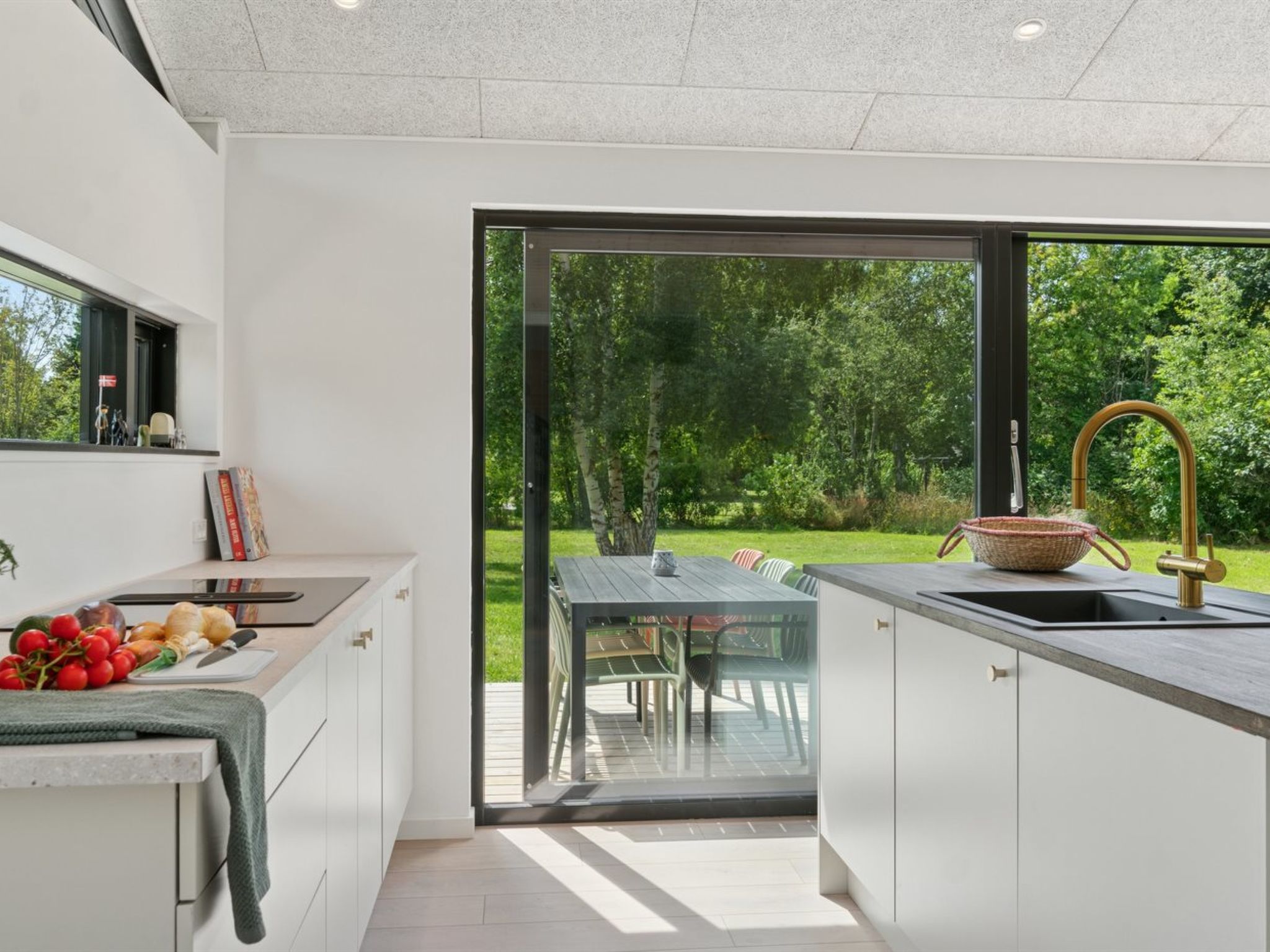 "Herulf" - 450m from the sea-Binnen