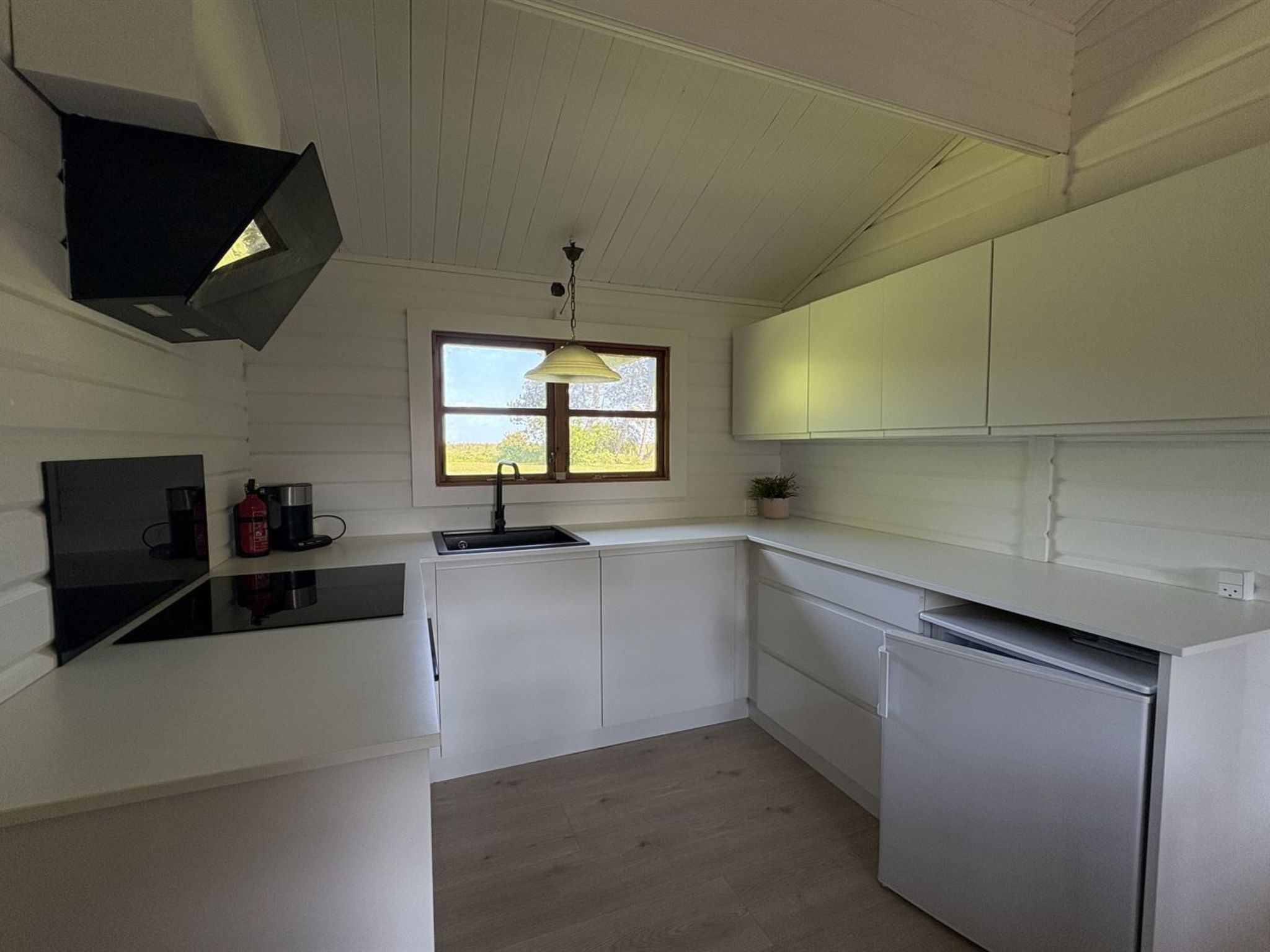 "Kjell" - 25m from the sea-Dedans