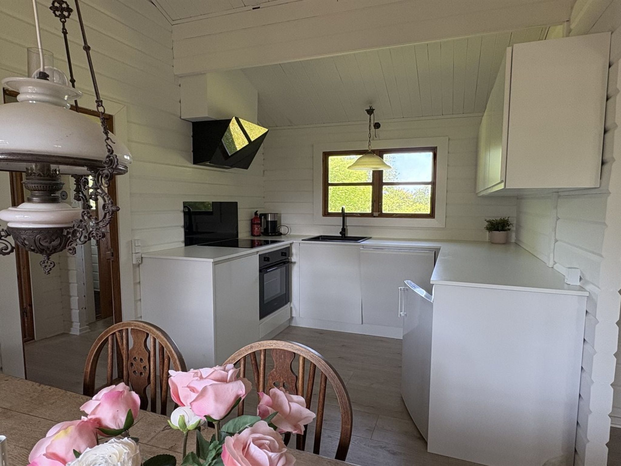 "Kjell" - 25m from the sea-Dedans
