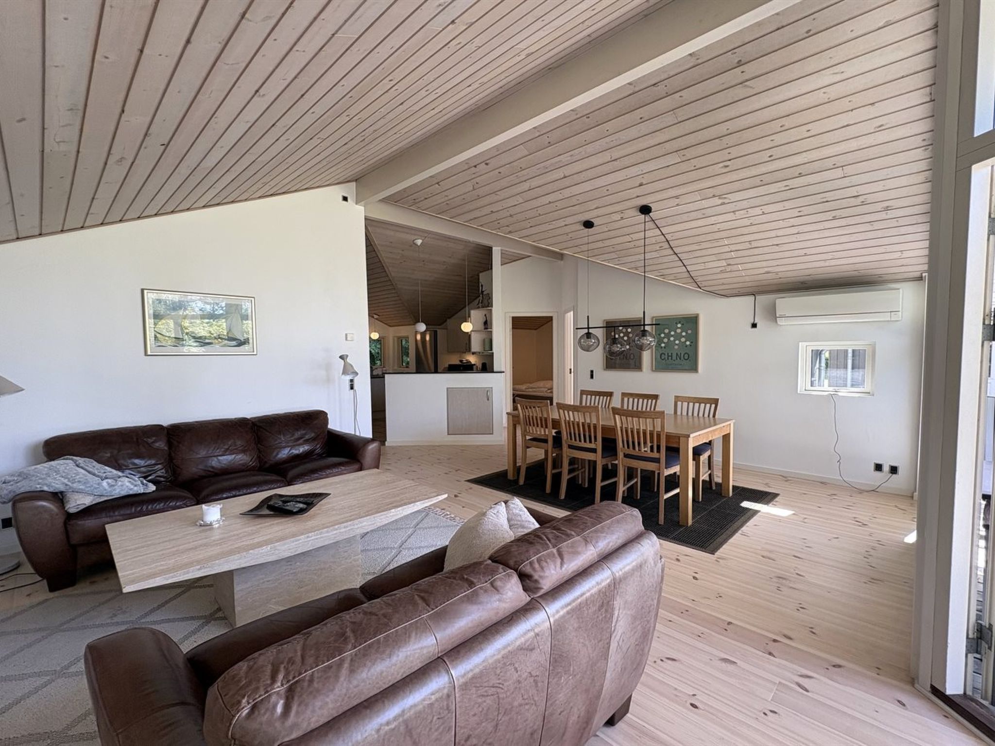 "Veljan" - 300m from the sea - Binnen