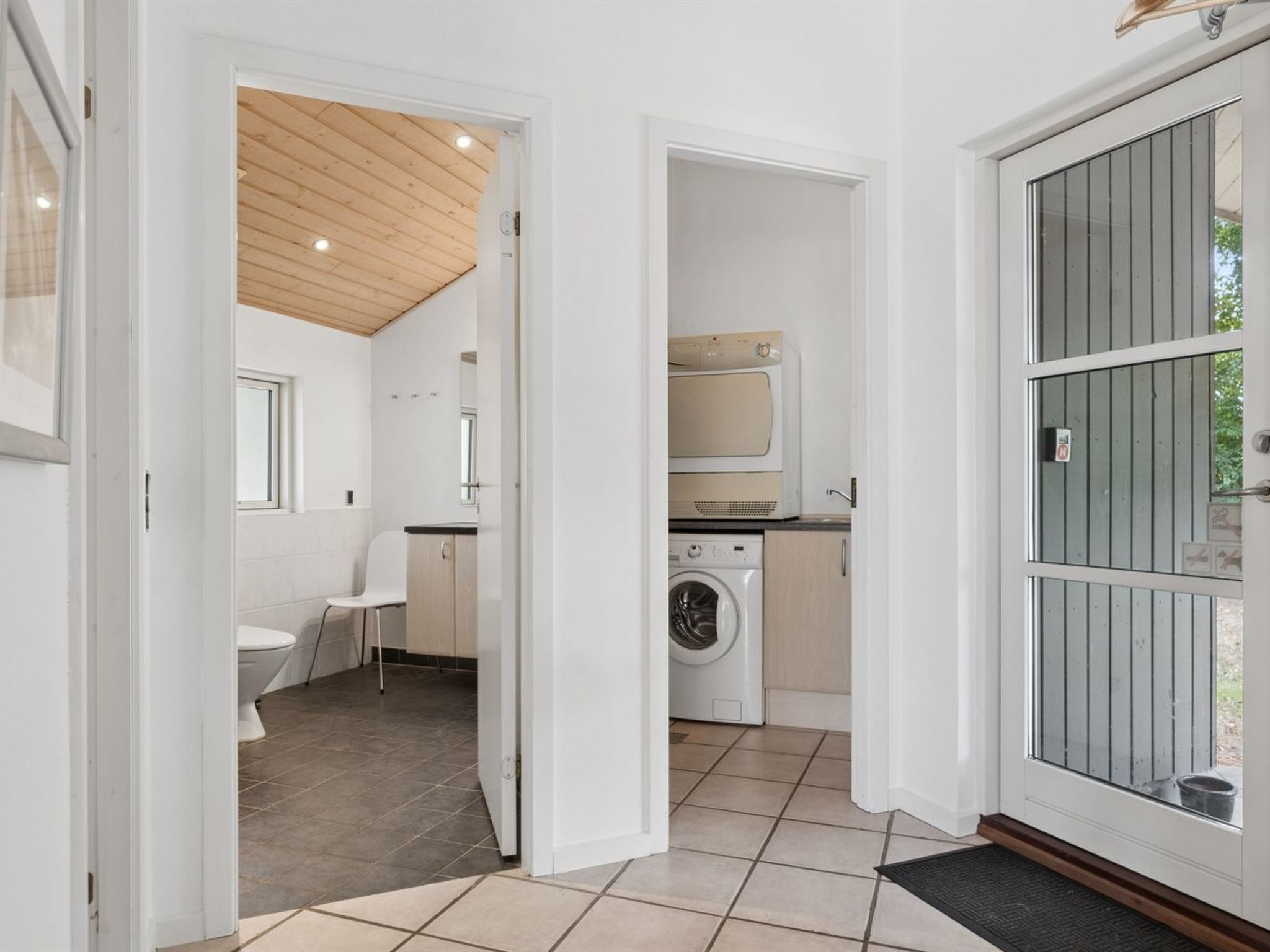 "Veljan" - 300m from the sea - Drinnen