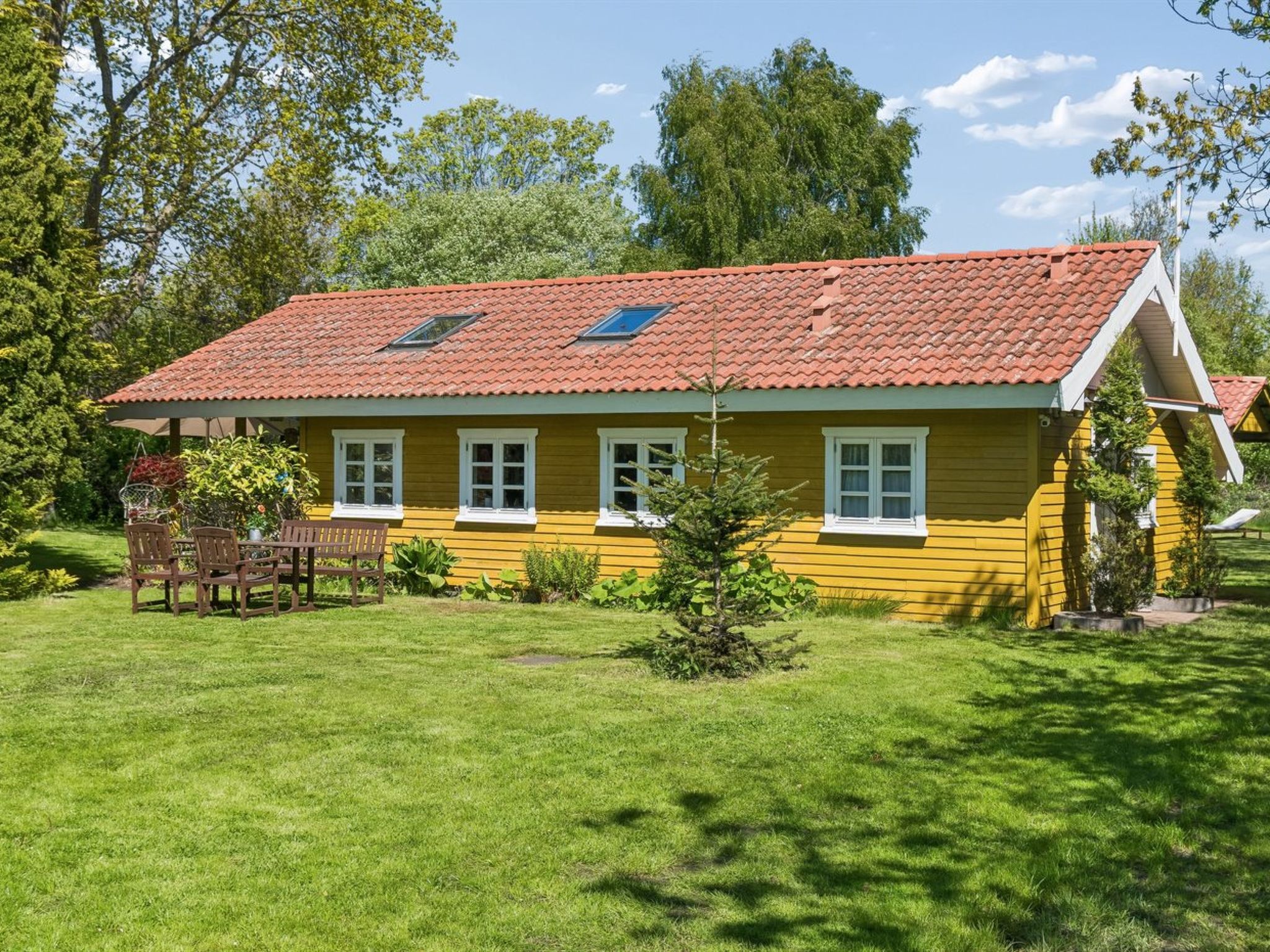 "Holmfridur" - 1.1km from the sea