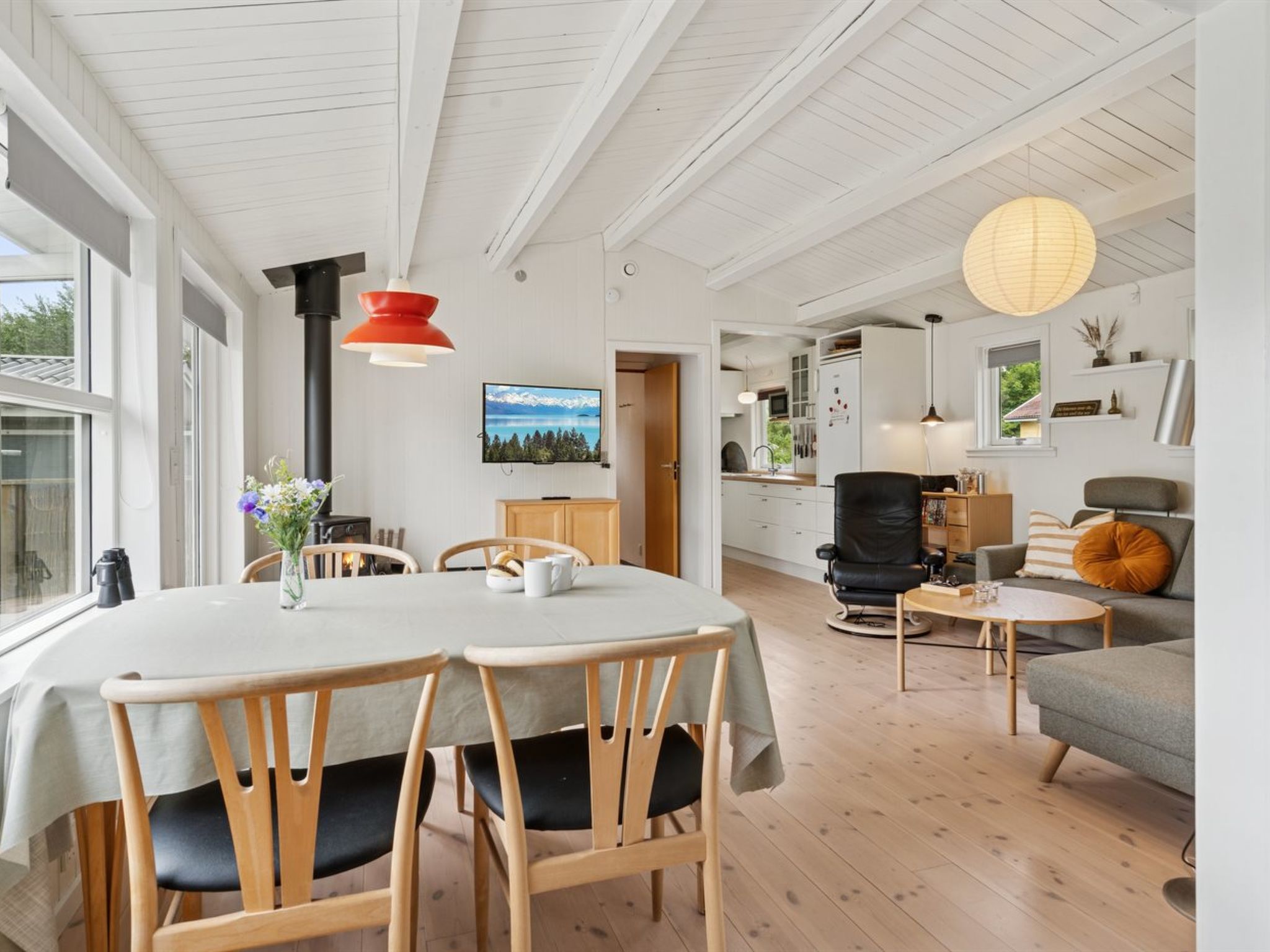 "Esme" - 225m to the fjord - Inside