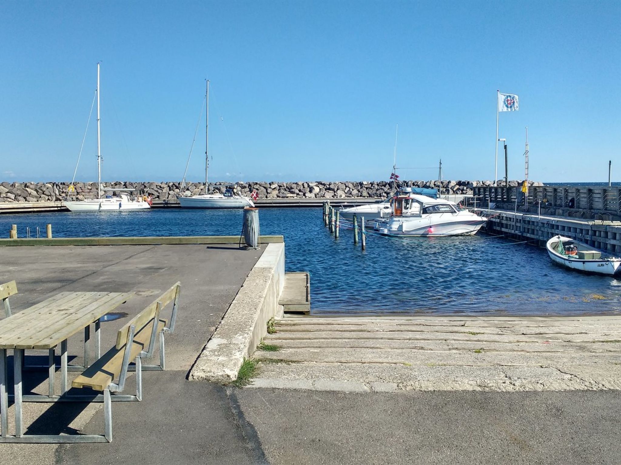"Miona" - 725m from the sea - Buiten
