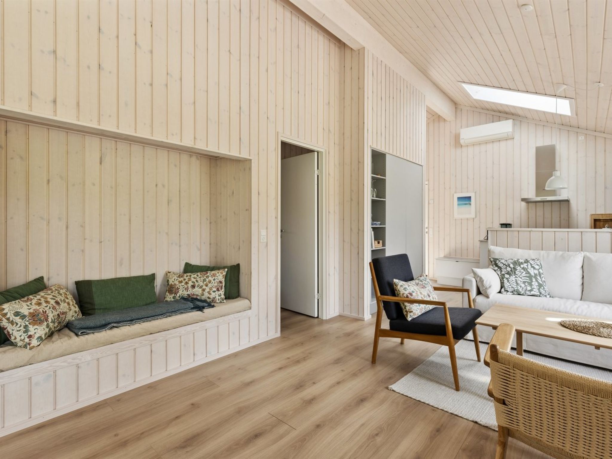 "Ingalil" - 825m from the sea - Inside