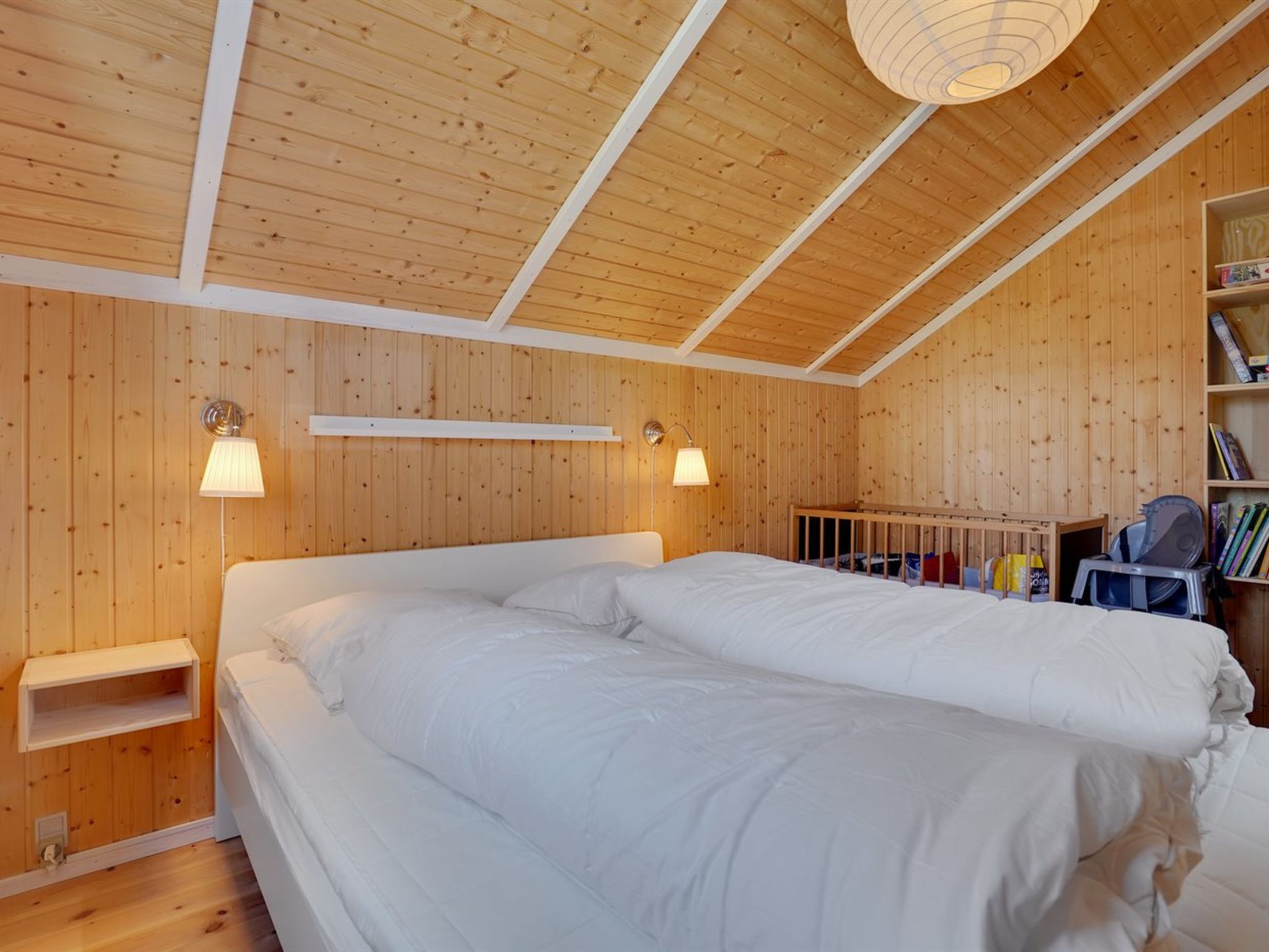 "Norna" - 300m from the sea - Binnen