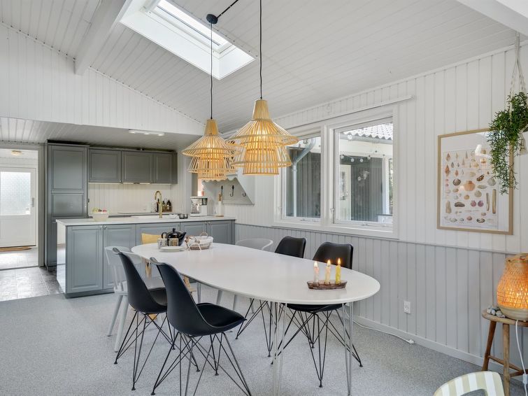 Search and Stay destination Store Fuglede, Denmark from AU$ 959. "Diddi" - 150m from the sea in Sealand